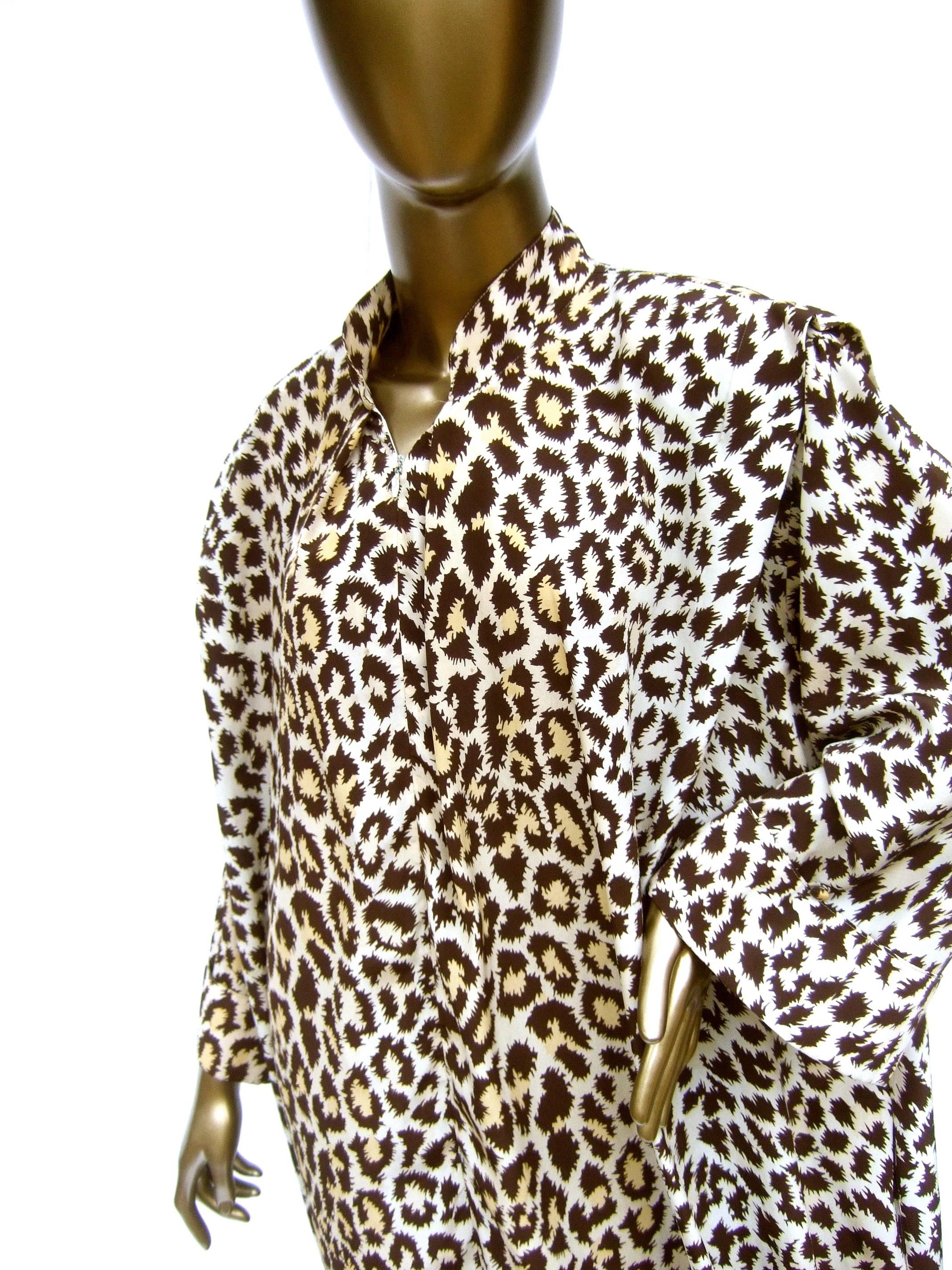 Saks Fifth Avenue Animal Print Lounge Gown for Mollie Parnis circa 1970s 15