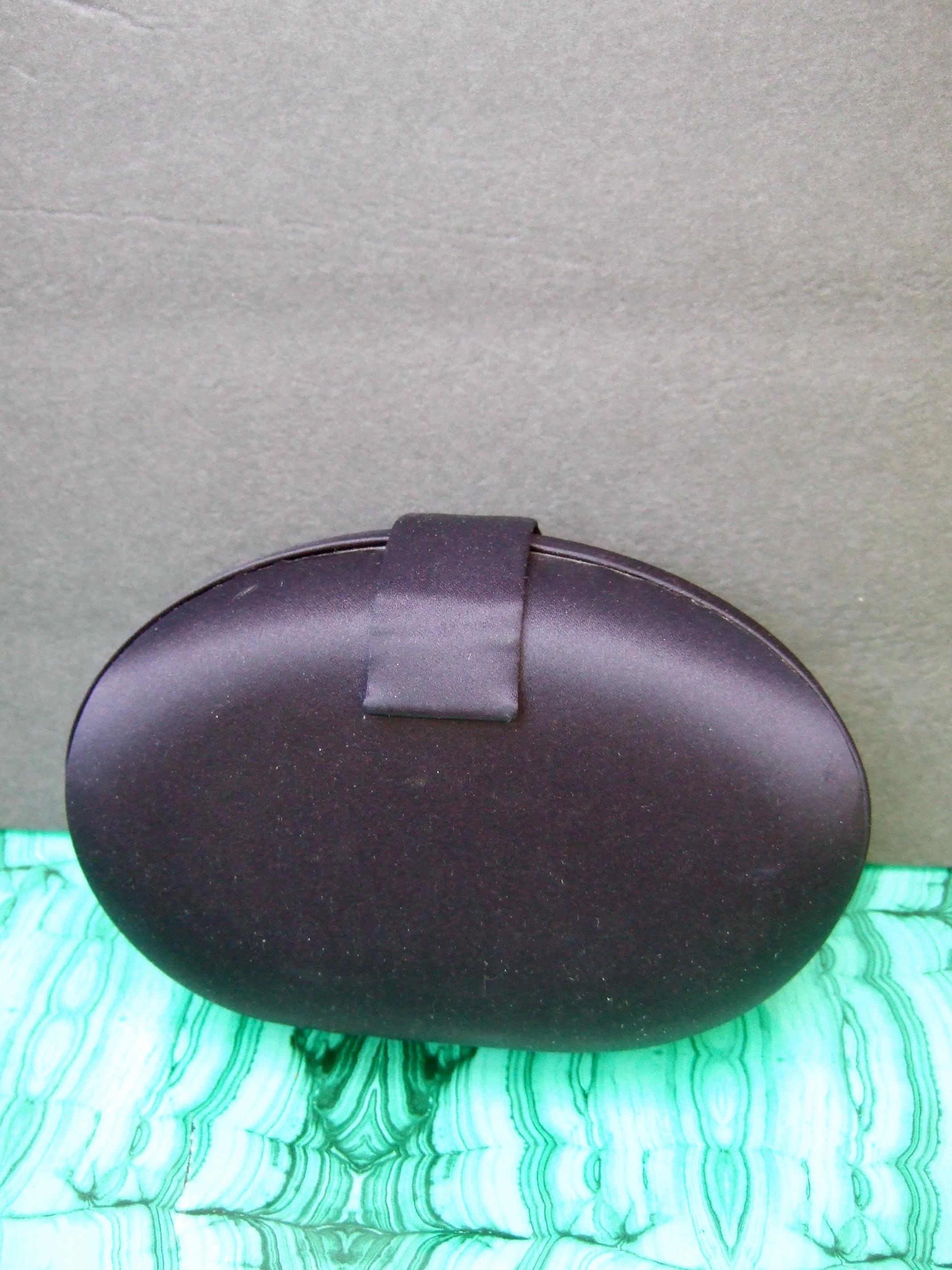 SAKS FIFTH AVENUE Black Satin Egg Shaped Versatile Clutch - Shoulder Bag c 1980s For Sale 13