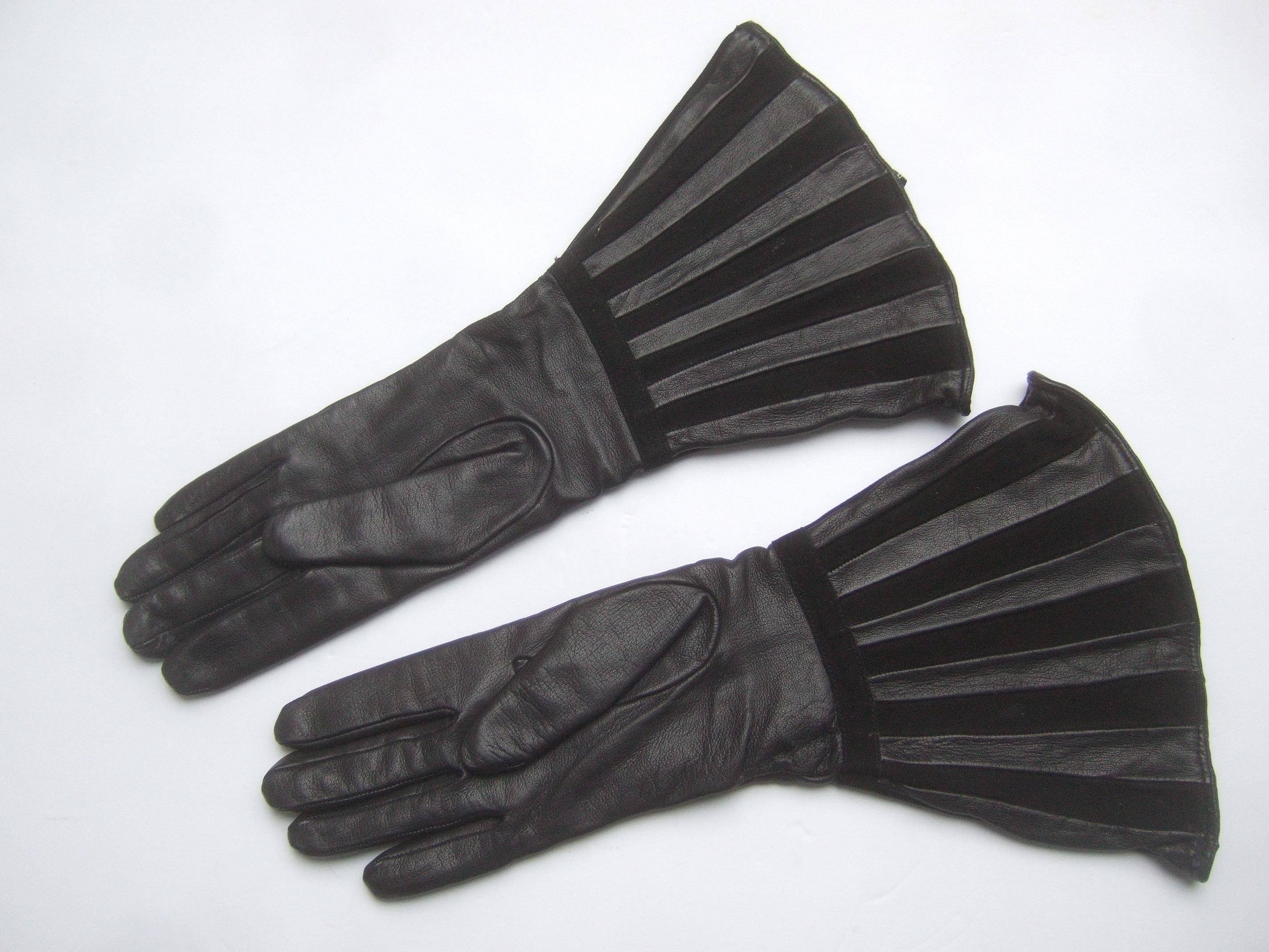 Saks Fifth Avenue Chic Avant-Garde Black Leather & Suede Trim Gloves c 1980s 3