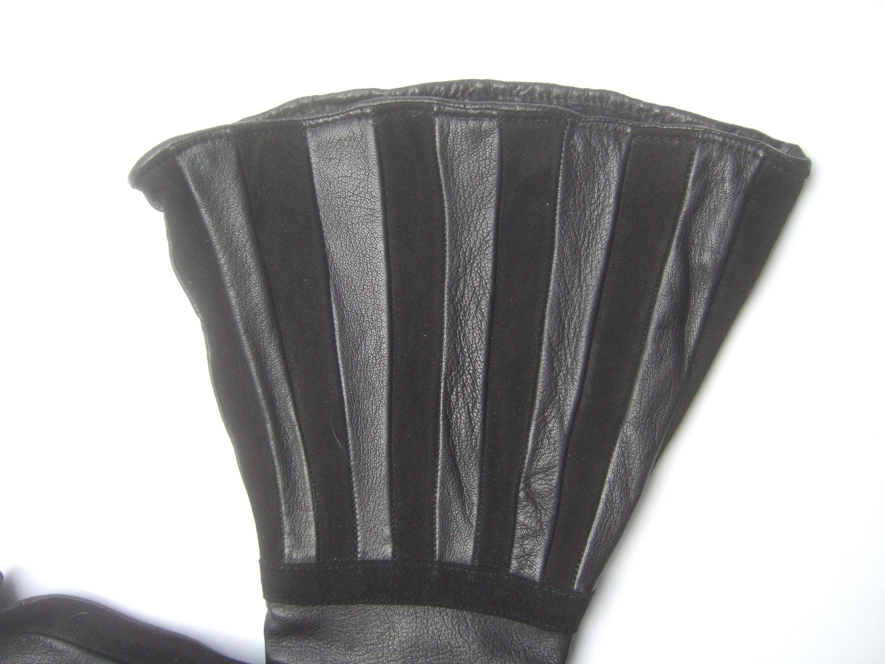 Saks Fifth Avenue Chic Avant-Garde Black Leather & Suede Trim Gloves c 1980s 9