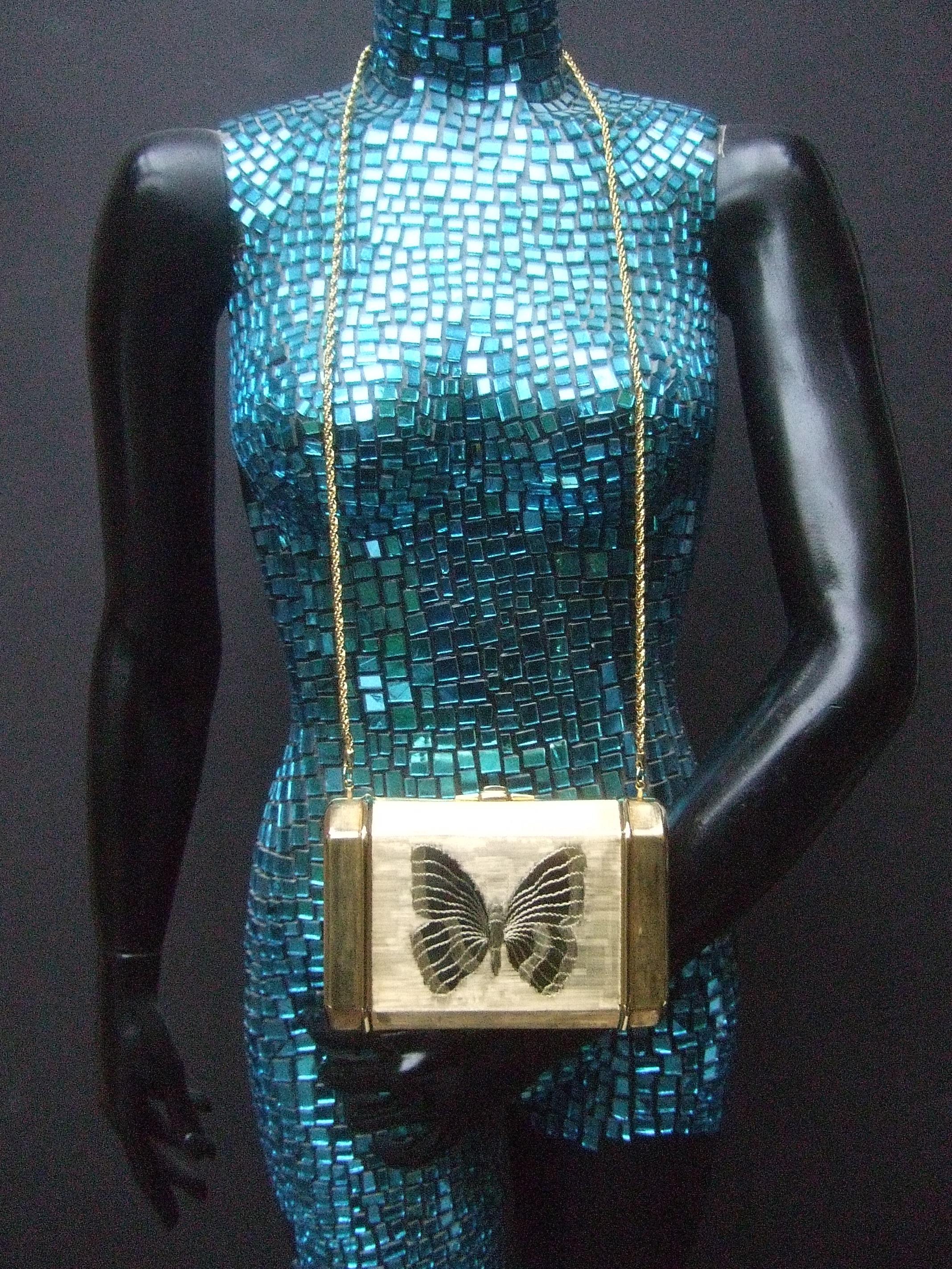 Saks Saks Fifth Avenue Vergoldete Metall Schmetterling Minaudière Abendtasche ca. 1970er Jahre im Zustand „Gut“ in University City, MO