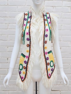 Saks Fifth Avenue, gilet in lana con frange, realizzato a mano, anni '60