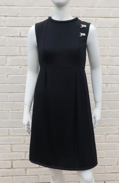 Saks Saks Fifth Avenue Kleines Schwarzes Kleid mit Strassschnallen, 1960er Jahre