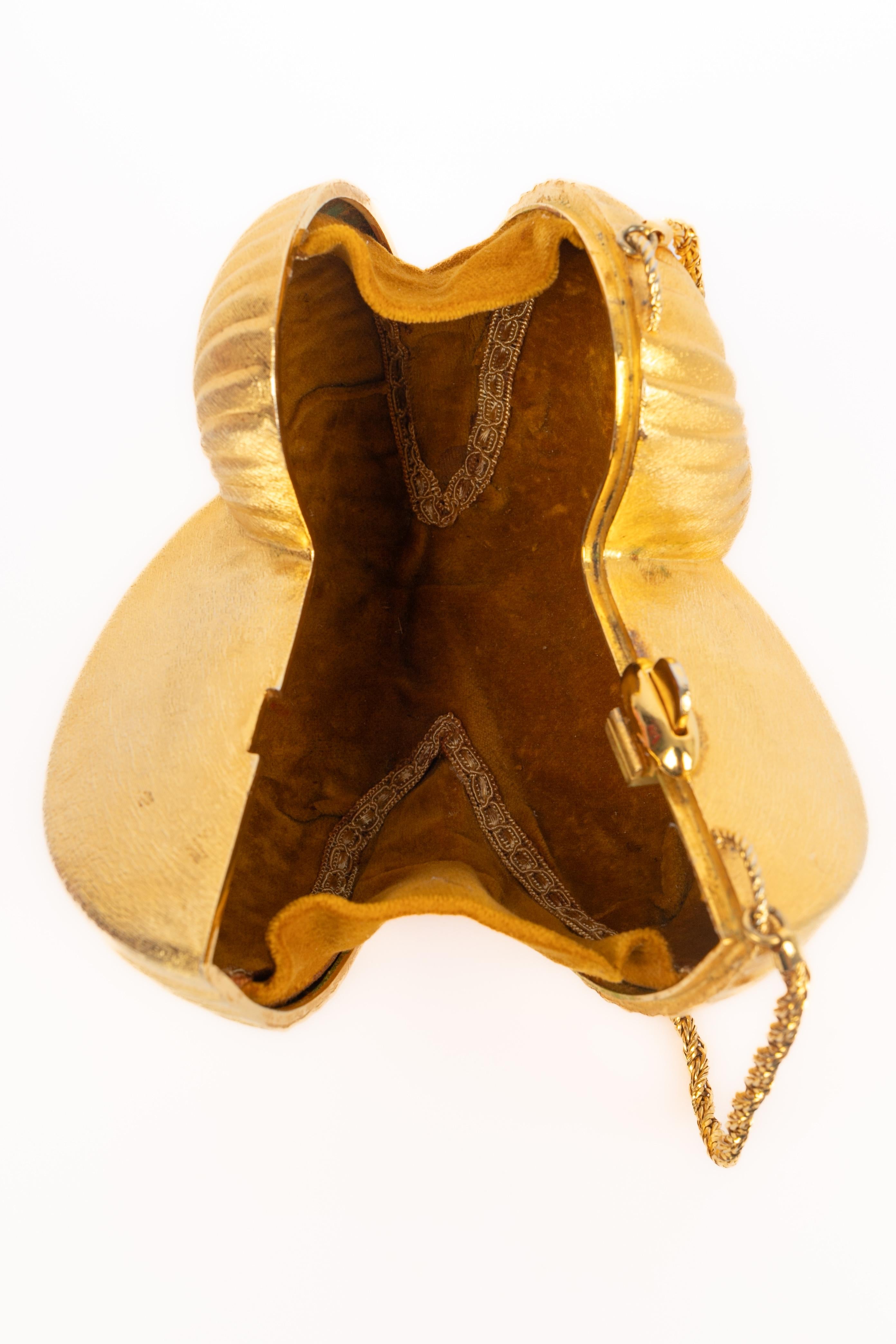 Saks Fifth Avenue shell bag For Sale 3