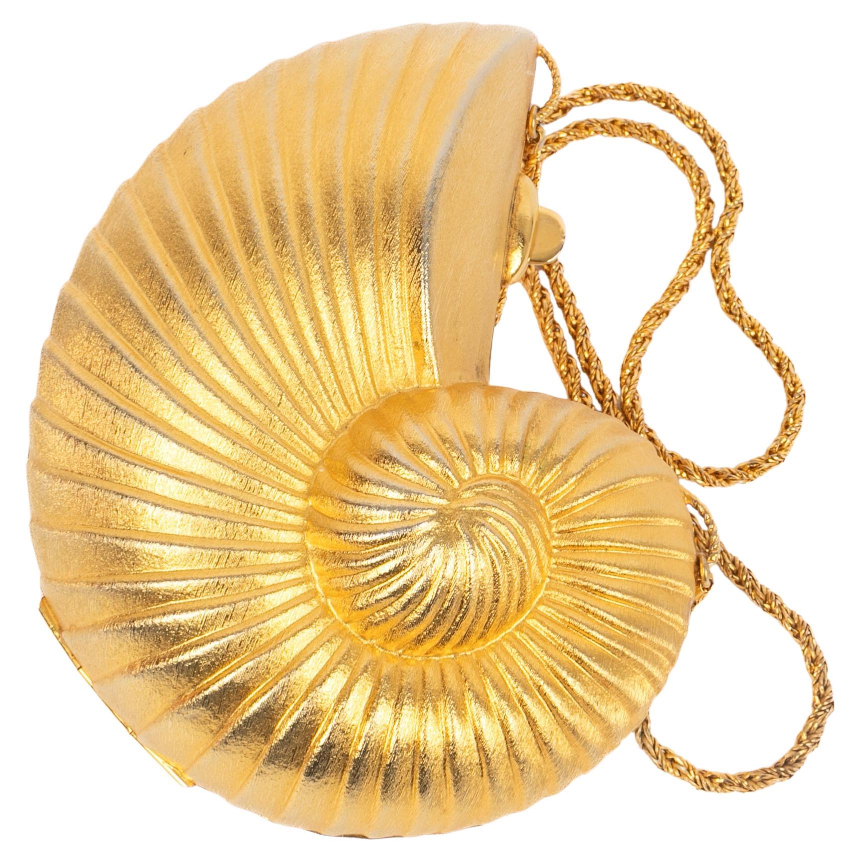 Saks Fifth Avenue shell bag For Sale