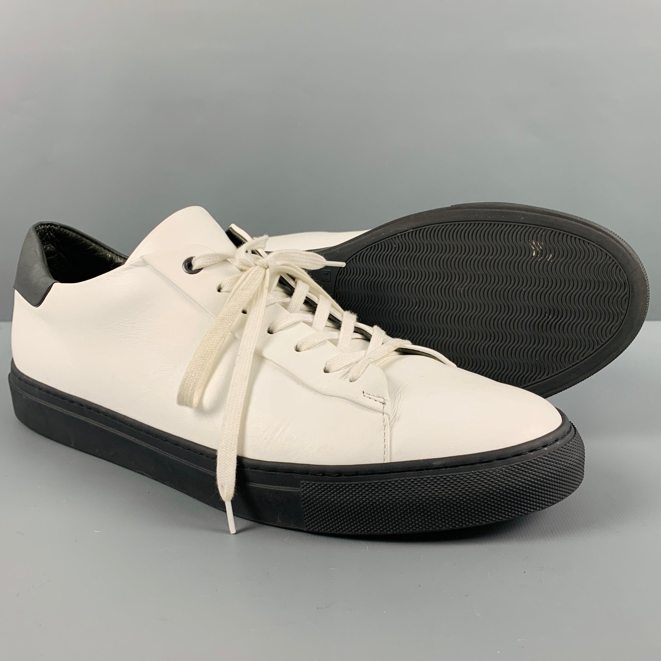 SAKS FIFTH AVENUE Size 12 White Black Leather Low Top Lace-Up Shoes For Sale 1