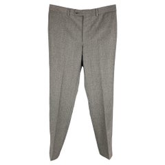 Saks Fifth Avenue Taglia 36 - Pantaloni da abito in lana grigi con il davanti piatto Saks Fifth Avenue Taglia 36 - Pantaloni da abito in lana grigi con il davanti piatto