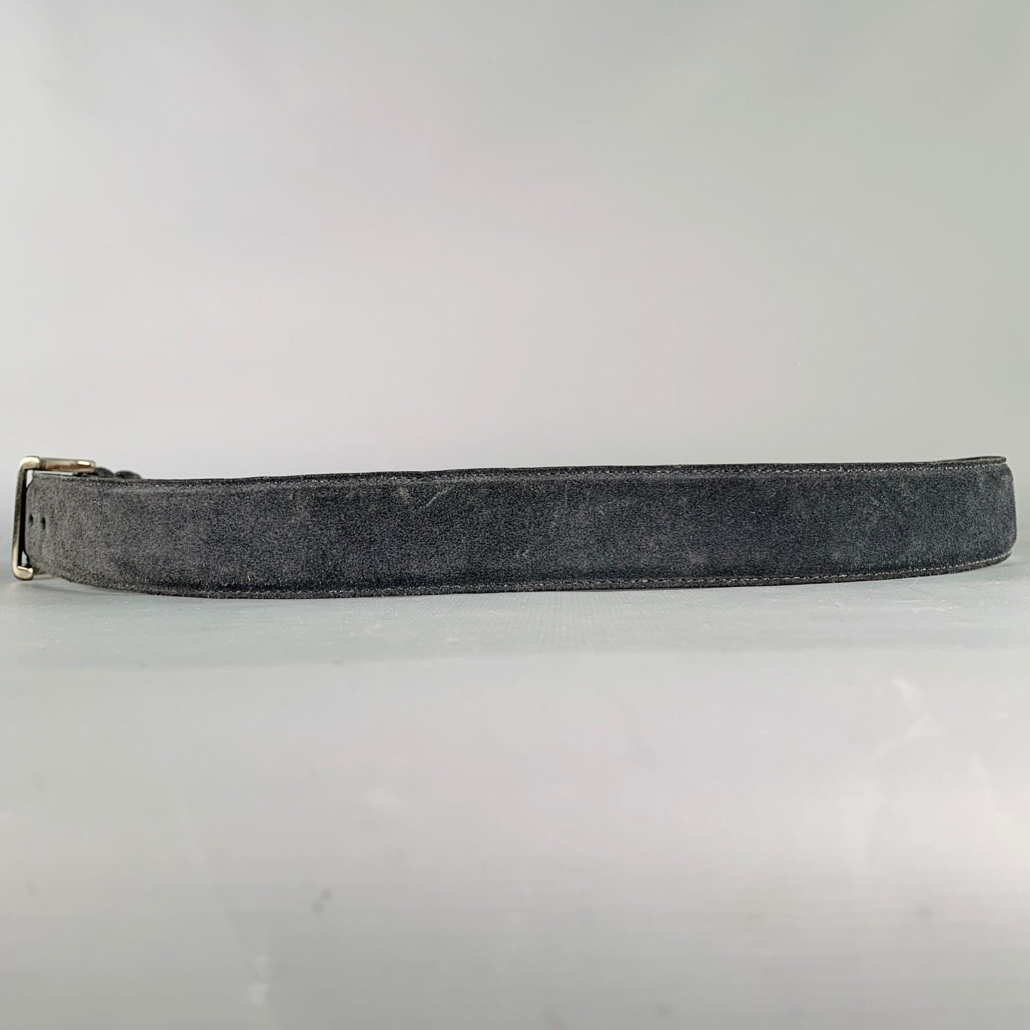SAKS FIFTH AVENUE Size 42 Navy Suede Belt In Good Condition For Sale In San Francisco, CA