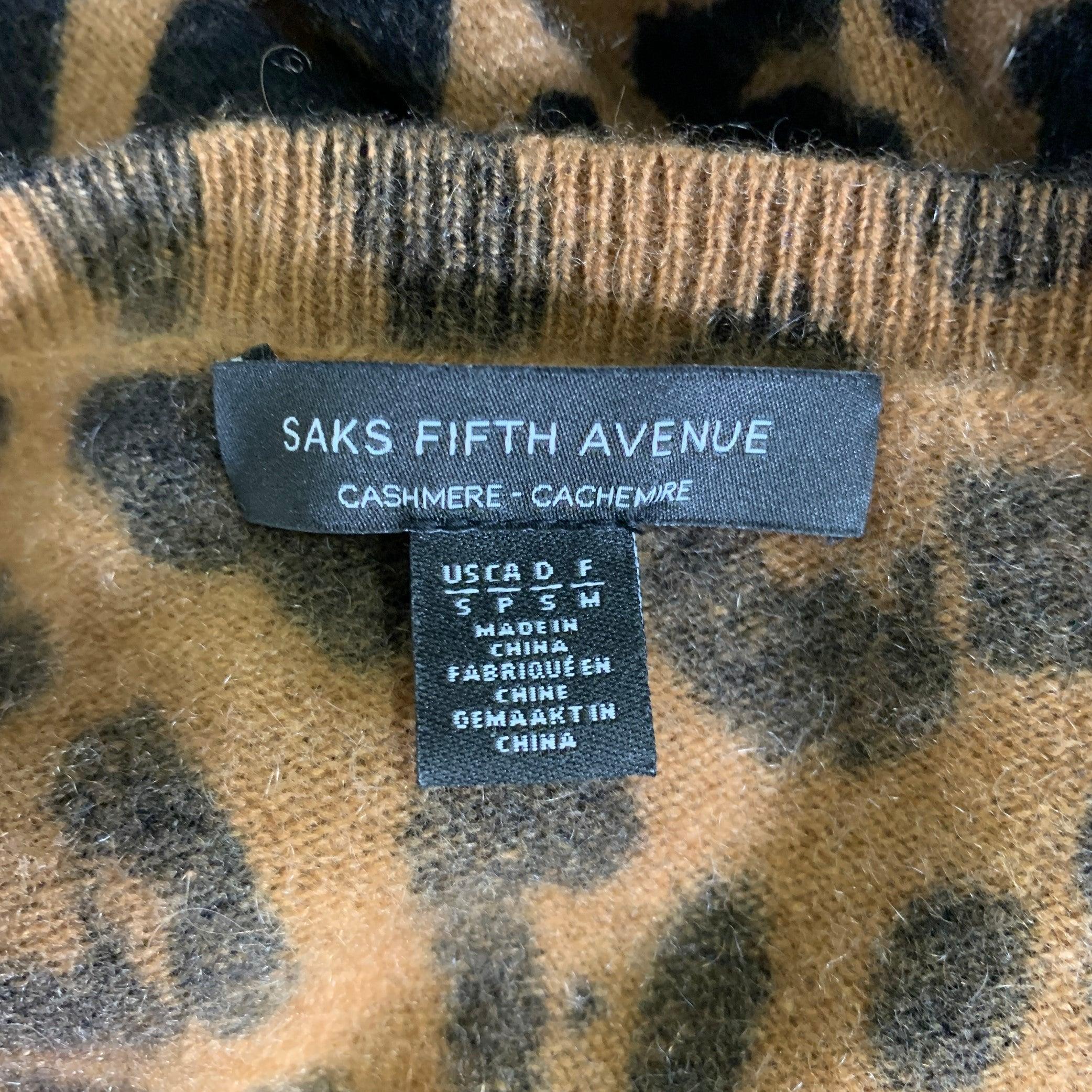 SAKS FIFTH AVENUE Größe S Brown Black Cashmere Animal Print Pullover im Zustand „Gut“ in San Francisco, CA