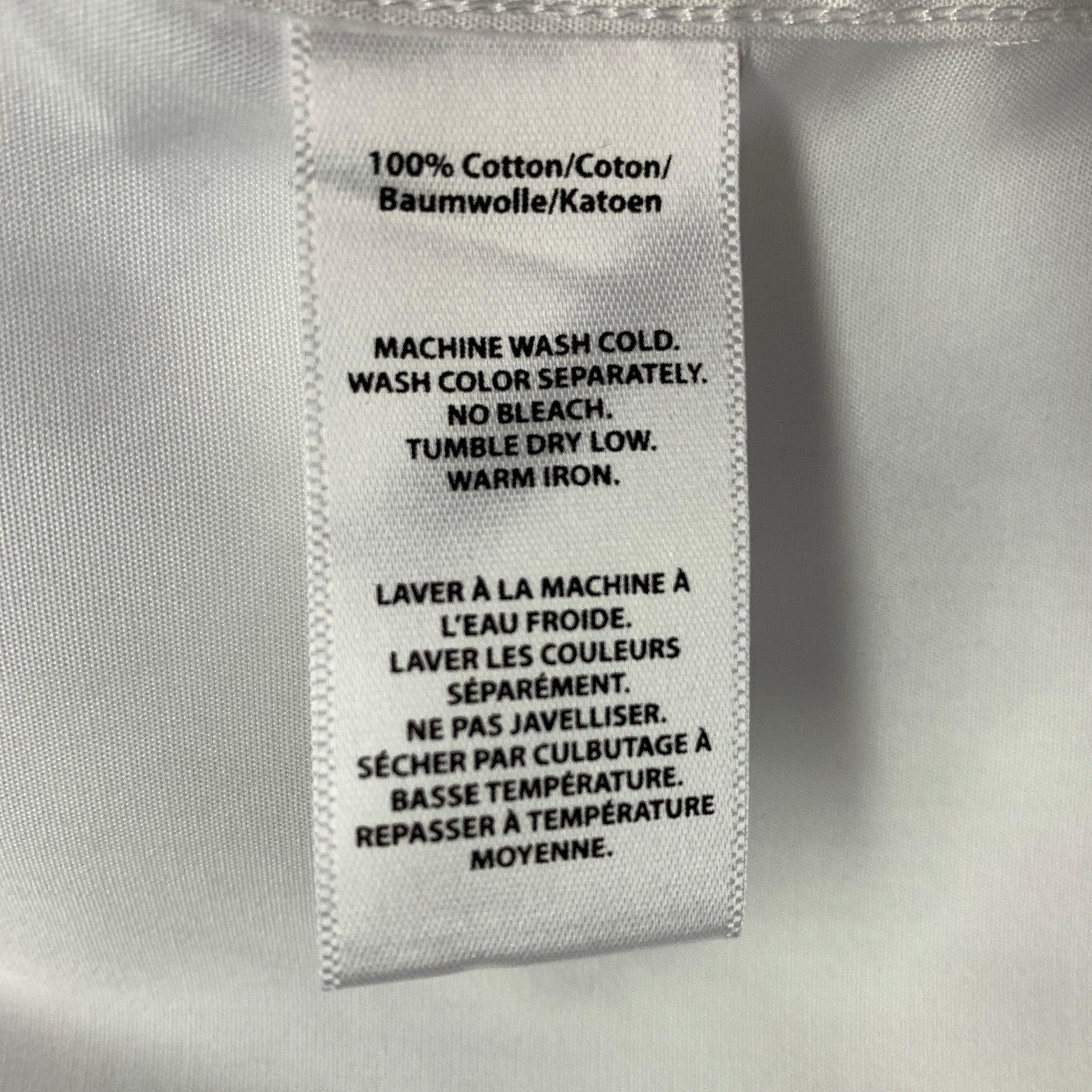 Saks Fifth Avenue Taglia XL Camicia a maniche lunghe plissettata in cotone bianco con polsini francesi in vendita 1