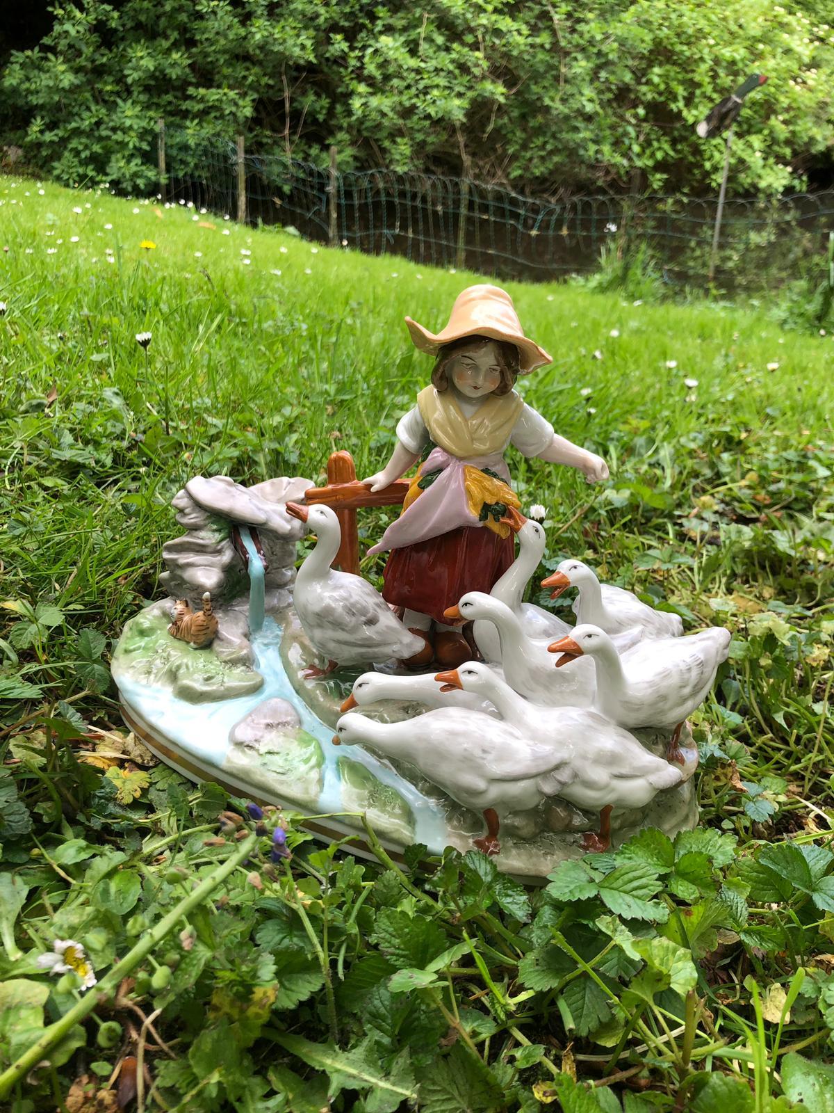 Saksisch Dresden Porcelain 'The Goose Herder', before 1989 For Sale 1