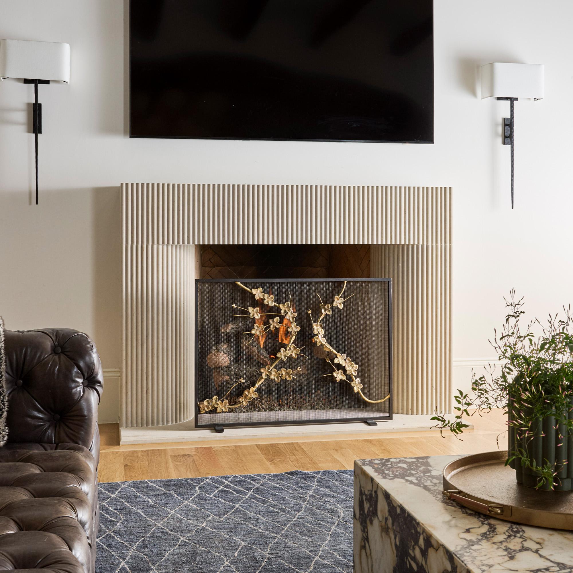 Contemporary Sakura Brass Fireplace Screen with Warm Black Frame Finish For Sale