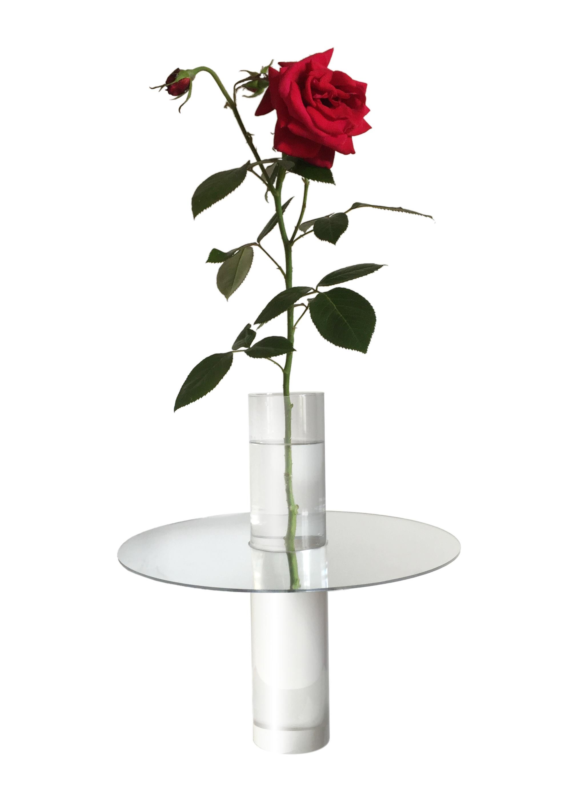 Enigmatic Vase „Sakura“ von Arturo Erbsman im Angebot 1