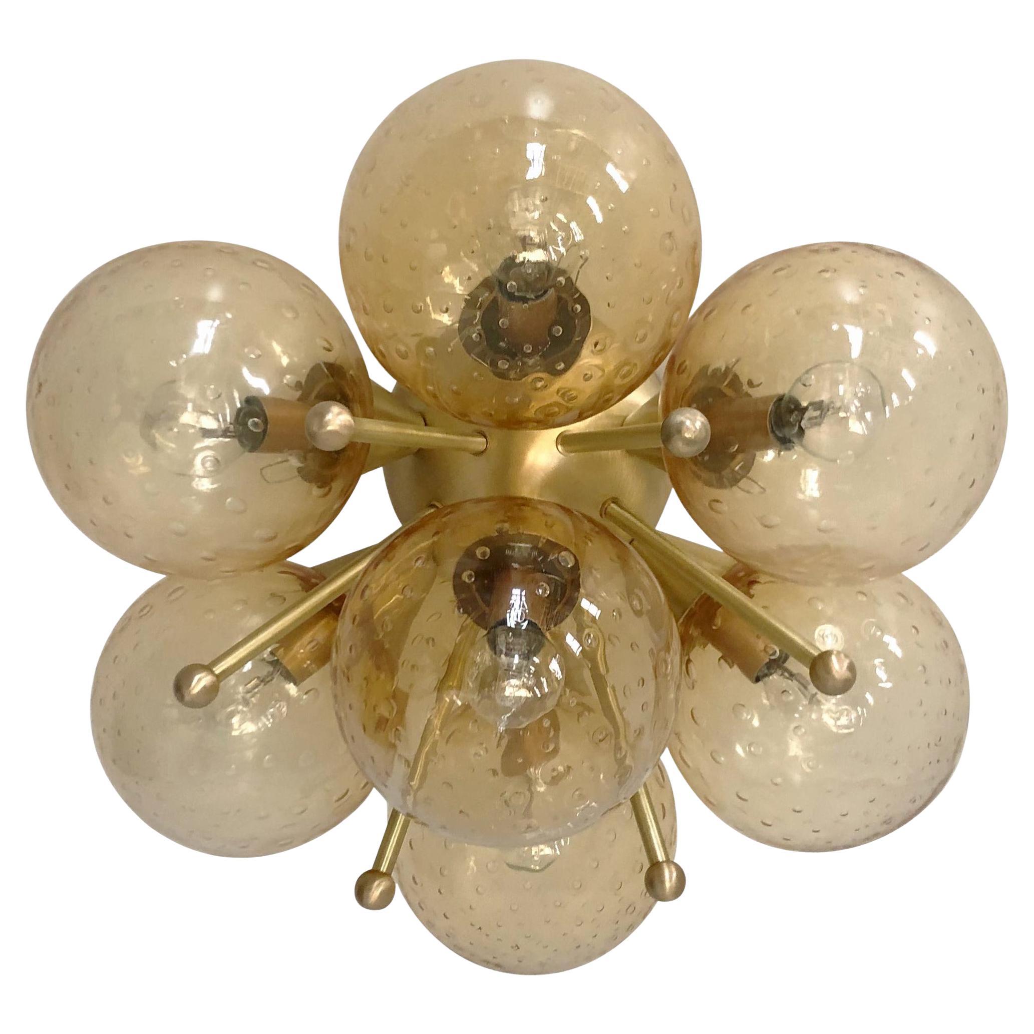 Sakura, lampada ad incasso di Fabio Ltd