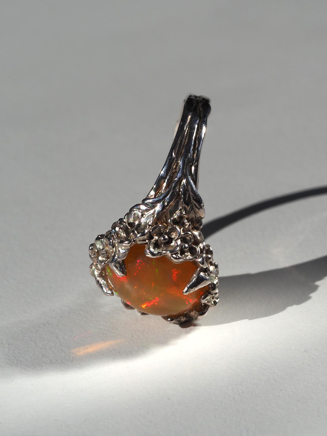 Sakura Opal Ring Silber Natürlicher Äthiopischer Opal One of a Kind Ring im Vintage-Stil für Damen oder Herren im Angebot