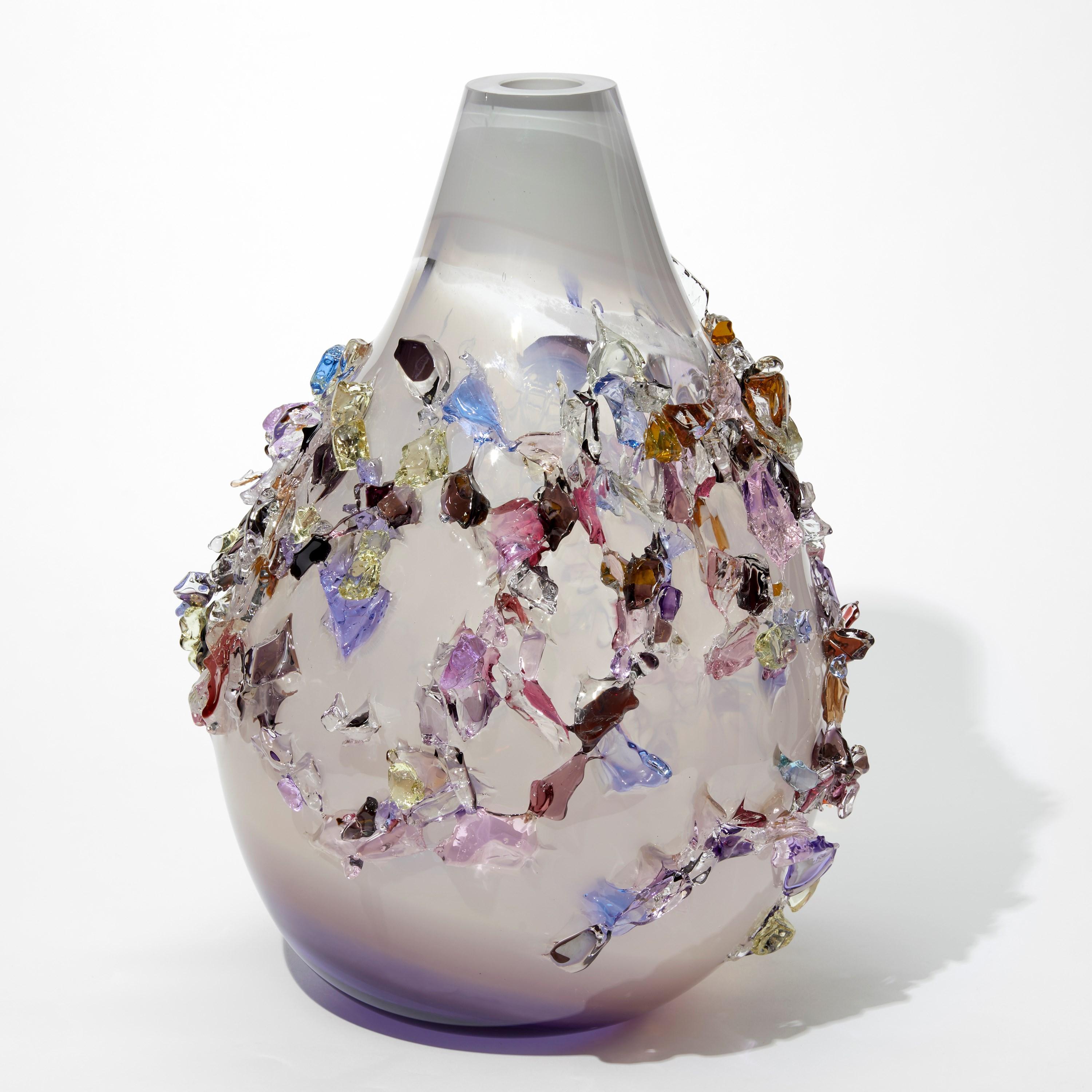 Fatto a mano Sakura TRP23005, un grande vaso scultura astratto in vetro di Maarten Vrolijk in vendita