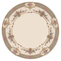Remplacement de l'assiette à salade Minton Persian Rose par Royal Doulton