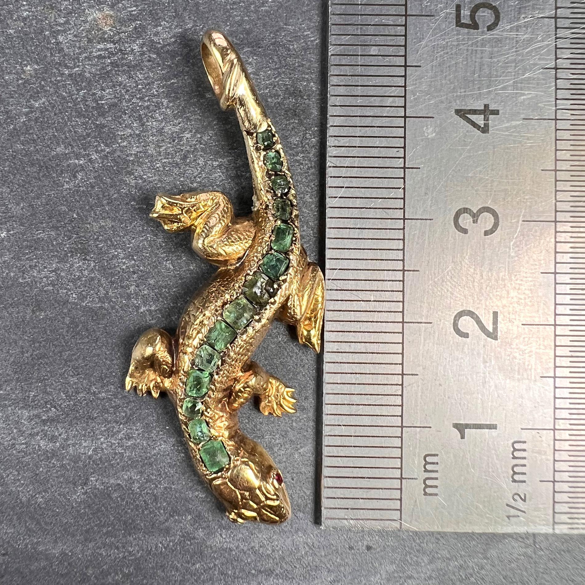 Women's or Men's Salamander Lizard 18K Yellow Gold Emerald Ruby Pendant For Sale