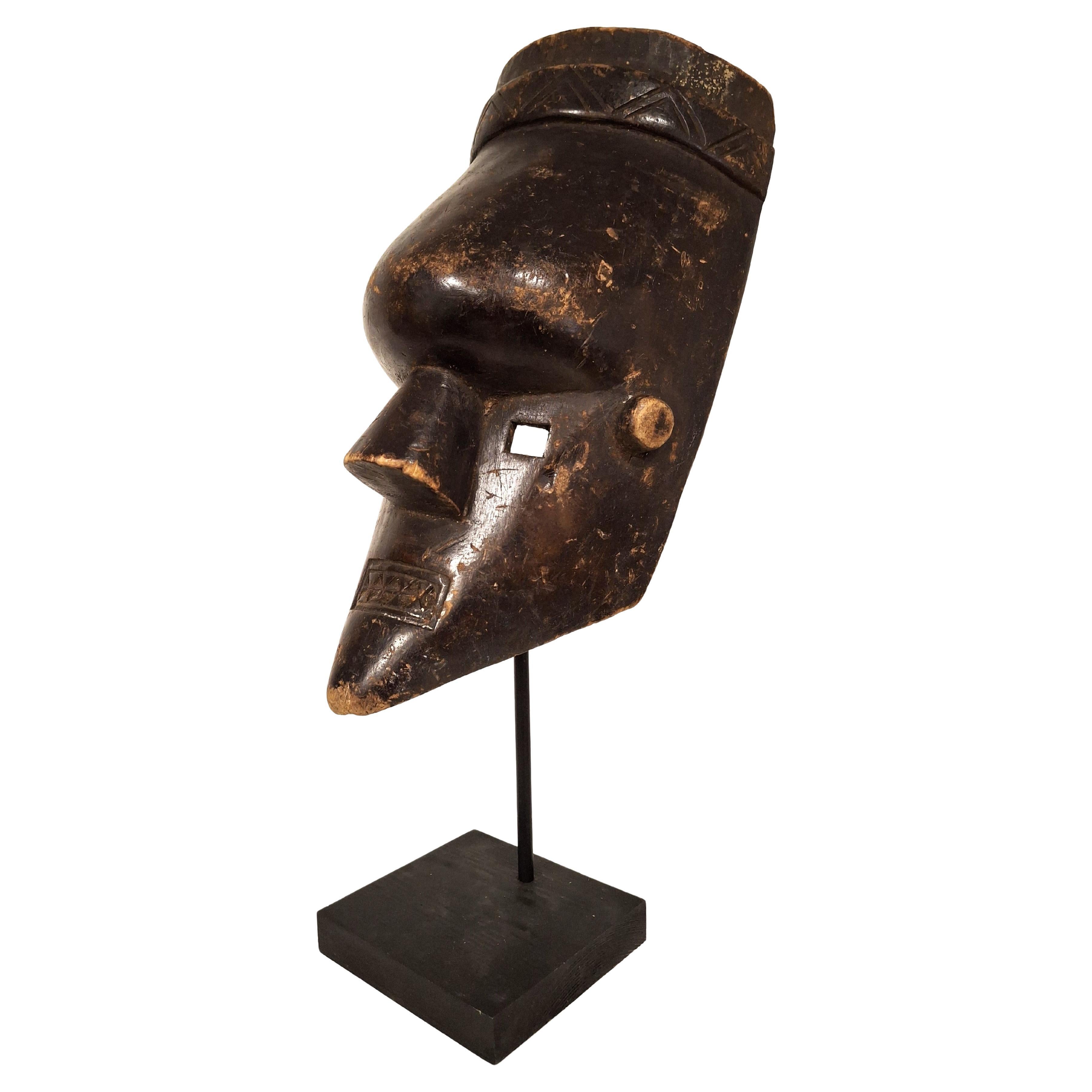 Salampasu Mask – DR Congo – Mid 20th Century – African Tribal Art
