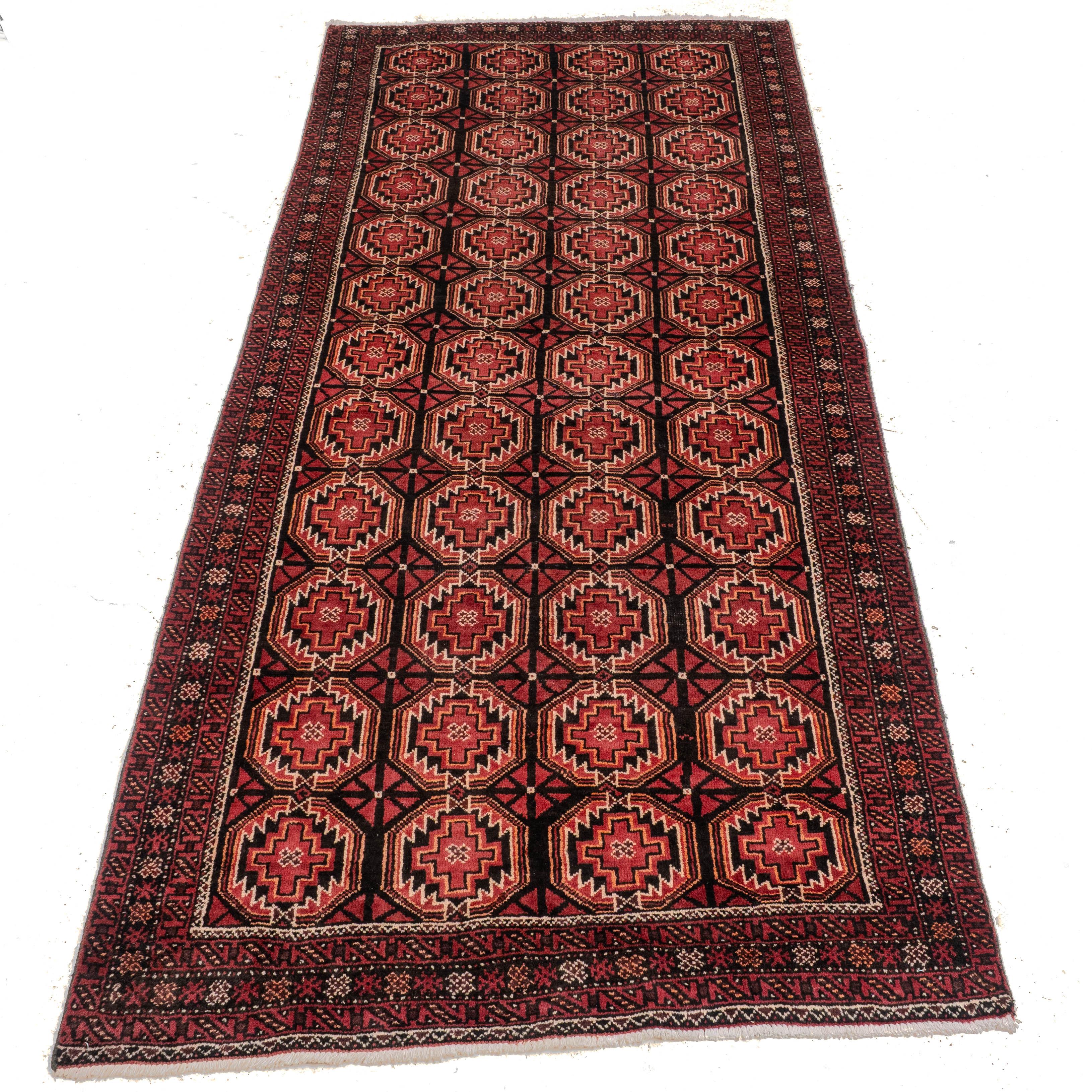Tessuto a mano Tappeto lungo Baluch afghano persiano Khorasan tessuto a mano (Carpet Balouch) in vendita