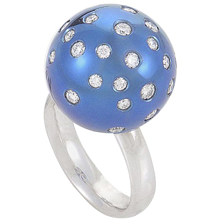 Salavetti 18 Karat White Gold Blue Sphere Diamond Ring