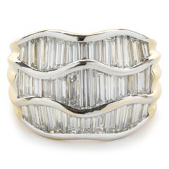 Salavetti Bracelet en or jaune 18 carats avec diamants baguettes sertis en bande