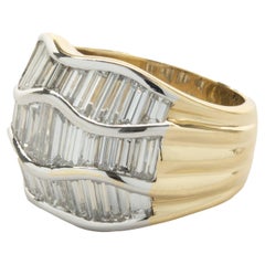 Salavetti Bracelet en or jaune 18 carats avec diamants baguettes sertis en bande