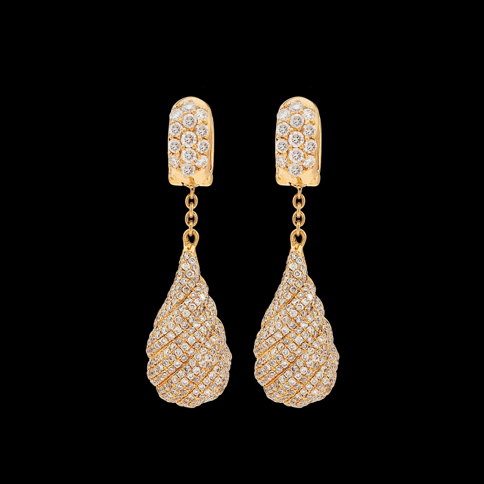 Round Cut Salavetti Diamond and 18 Karat Gold Earrings