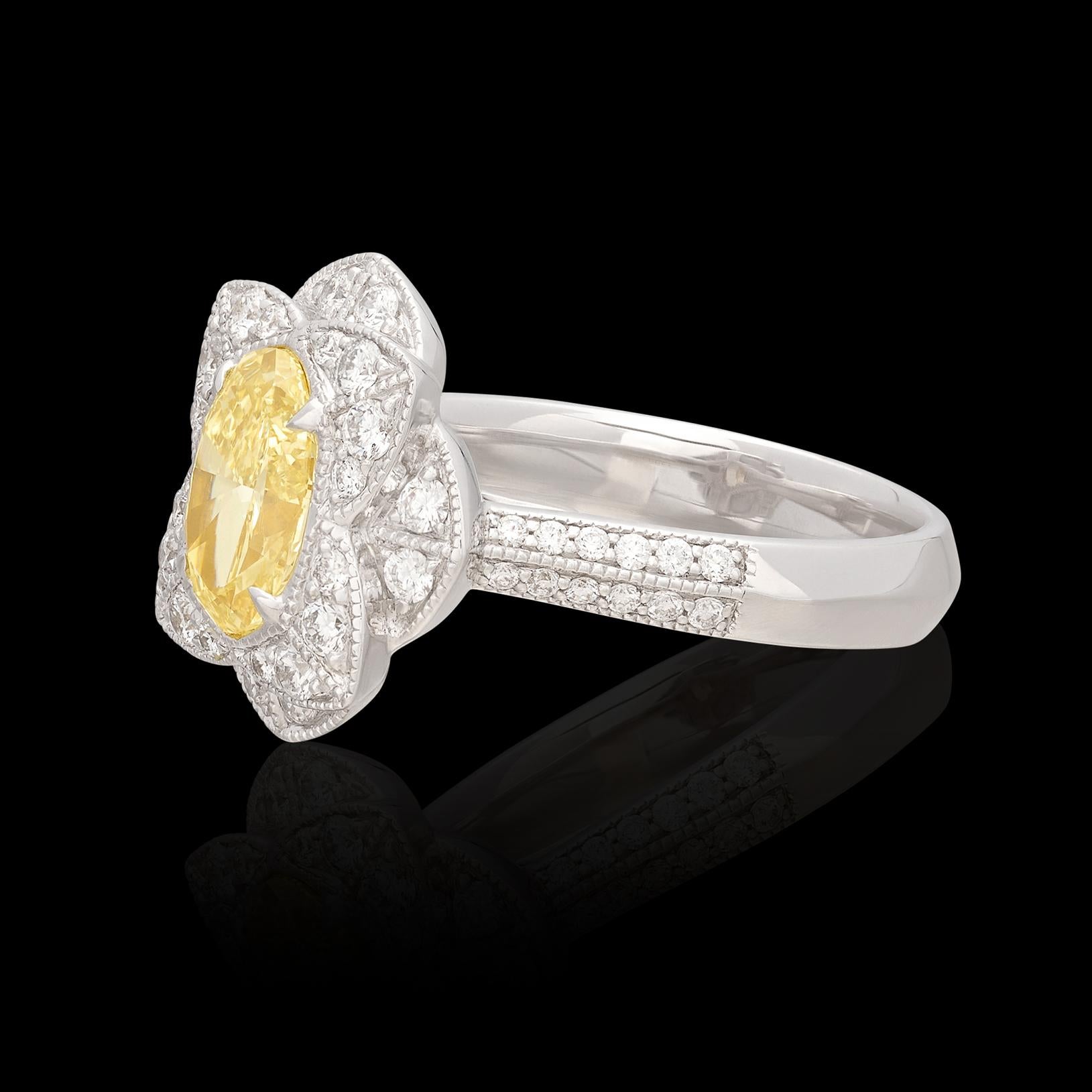Salavetti Fancy Yellow 1.35-ct. Oval Diamond Ring In New Condition For Sale In San Francisco, CA