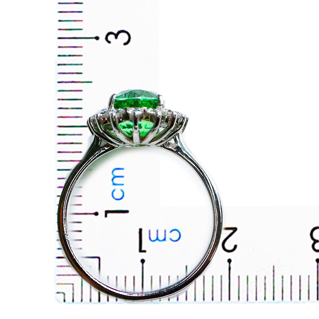 Certified 14K 2.33 Ct Paraiba Tourmaline&Diamonds Antique  Engagement Ring For Sale 2