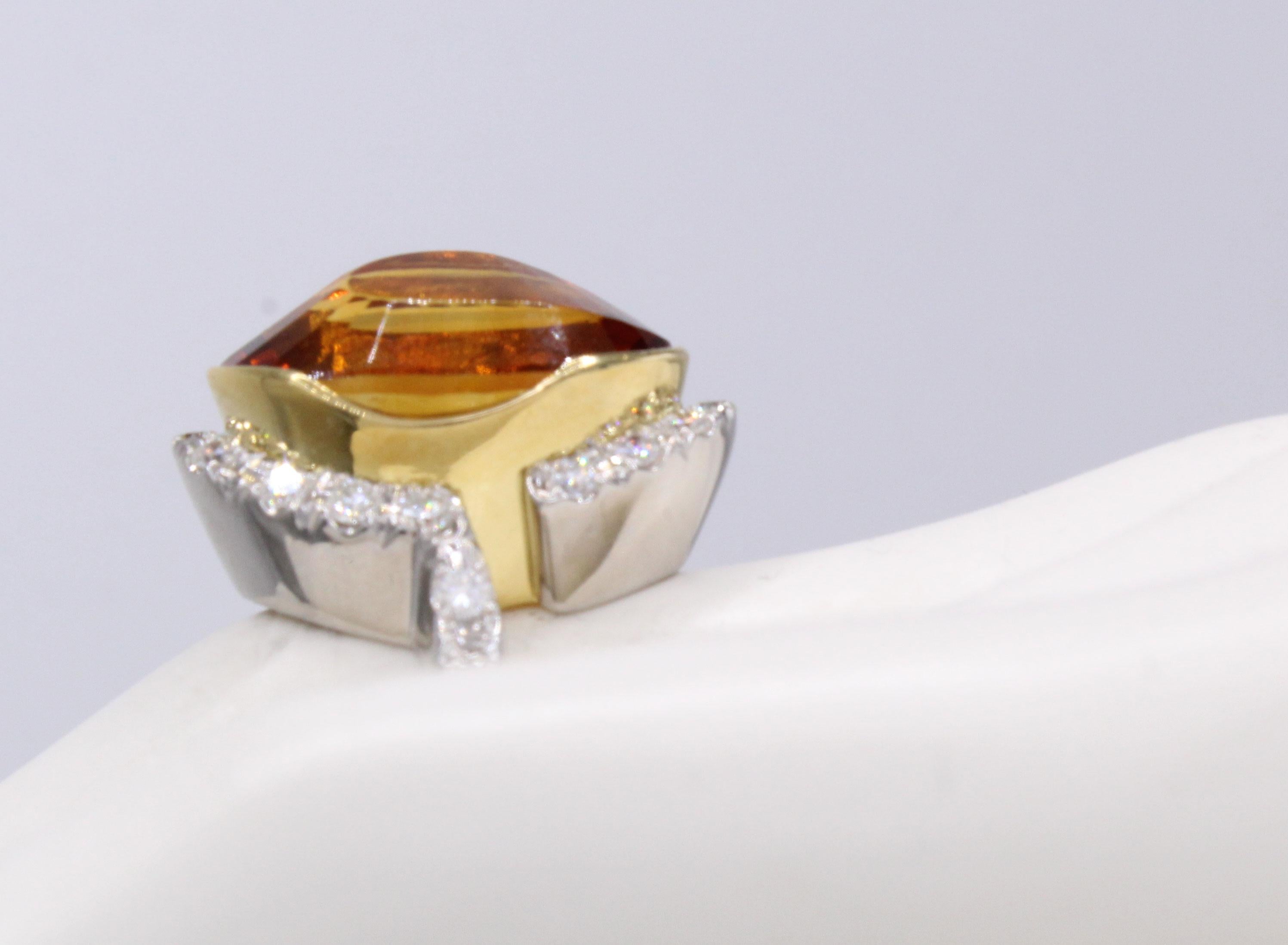  Unique 1970s Madeira Citrine Diamond Platinum 18 Karat Gold Ring In Excellent Condition For Sale In New York, NY