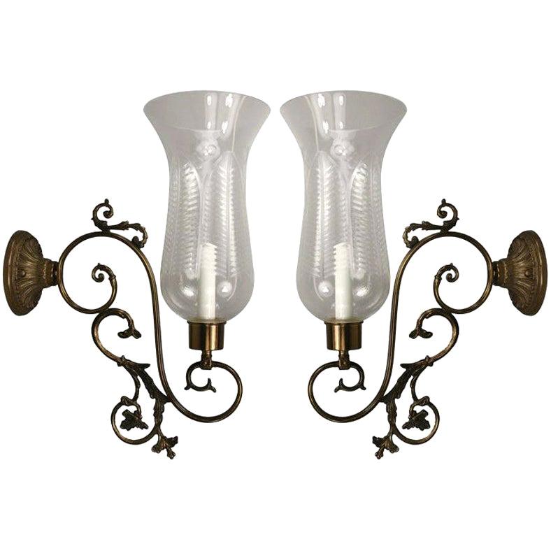 Antica coppia italiana di lampade a uragano con braccio a spirale Circa 1940
