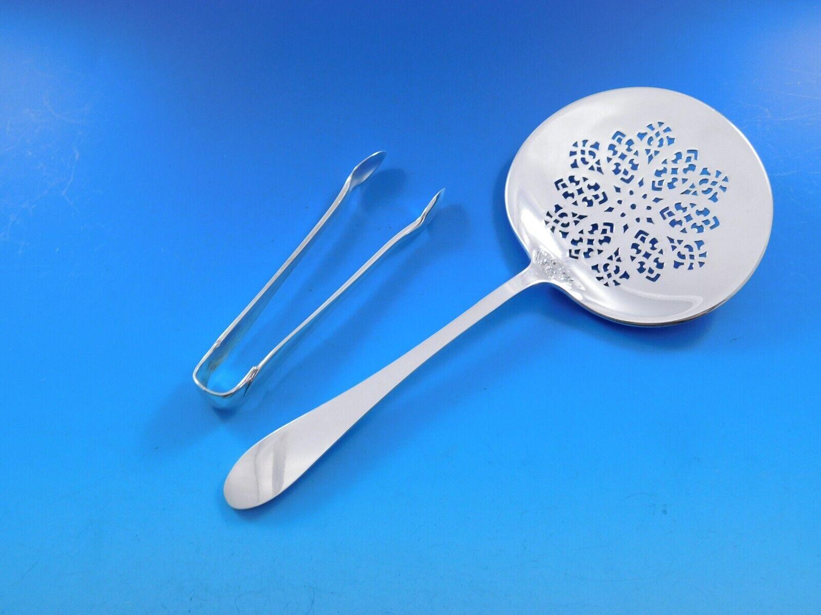A Silver par Tiffany & Co Service de couverts en argent sterling pour 12 Service 123 pièces en vente 1