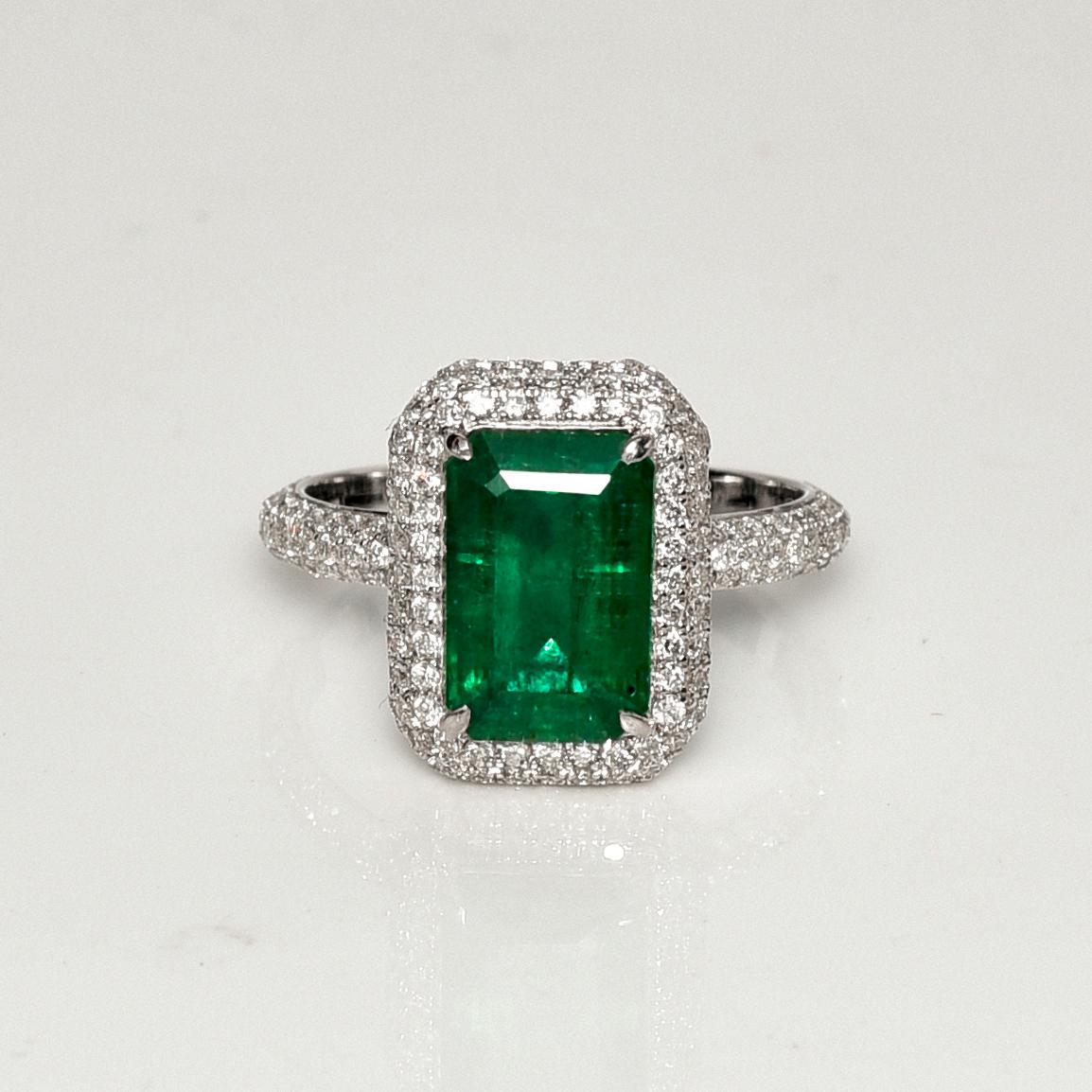 *Sales* GRS 18k 2.37 Ct Zambia Emerald Diamond Antique Art Deco Engagement Ring Pour femmes en vente