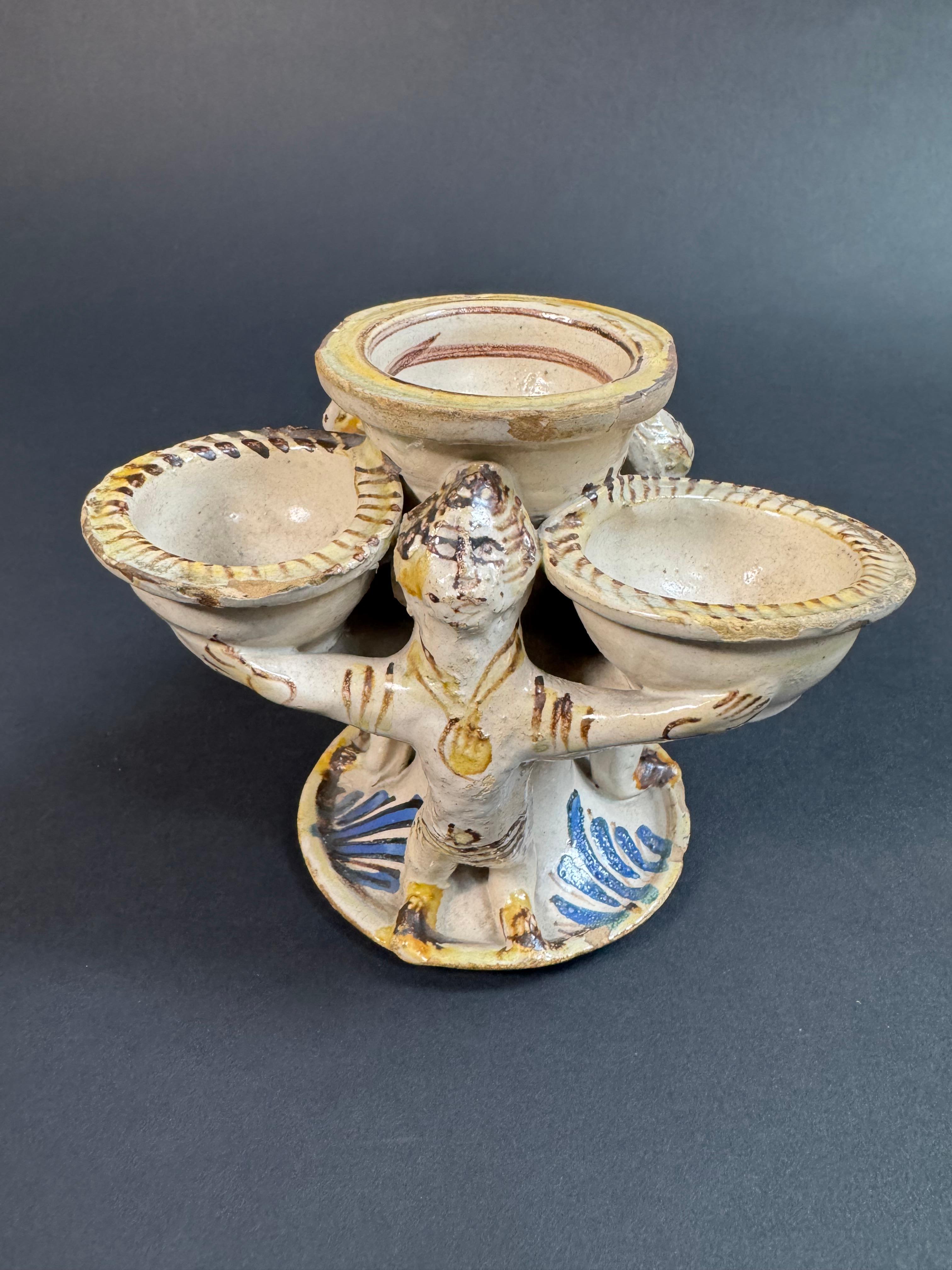 Fino al XVIII secolo Saliera Laertina in maiolica - seconda metà del XVIII secolo in vendita