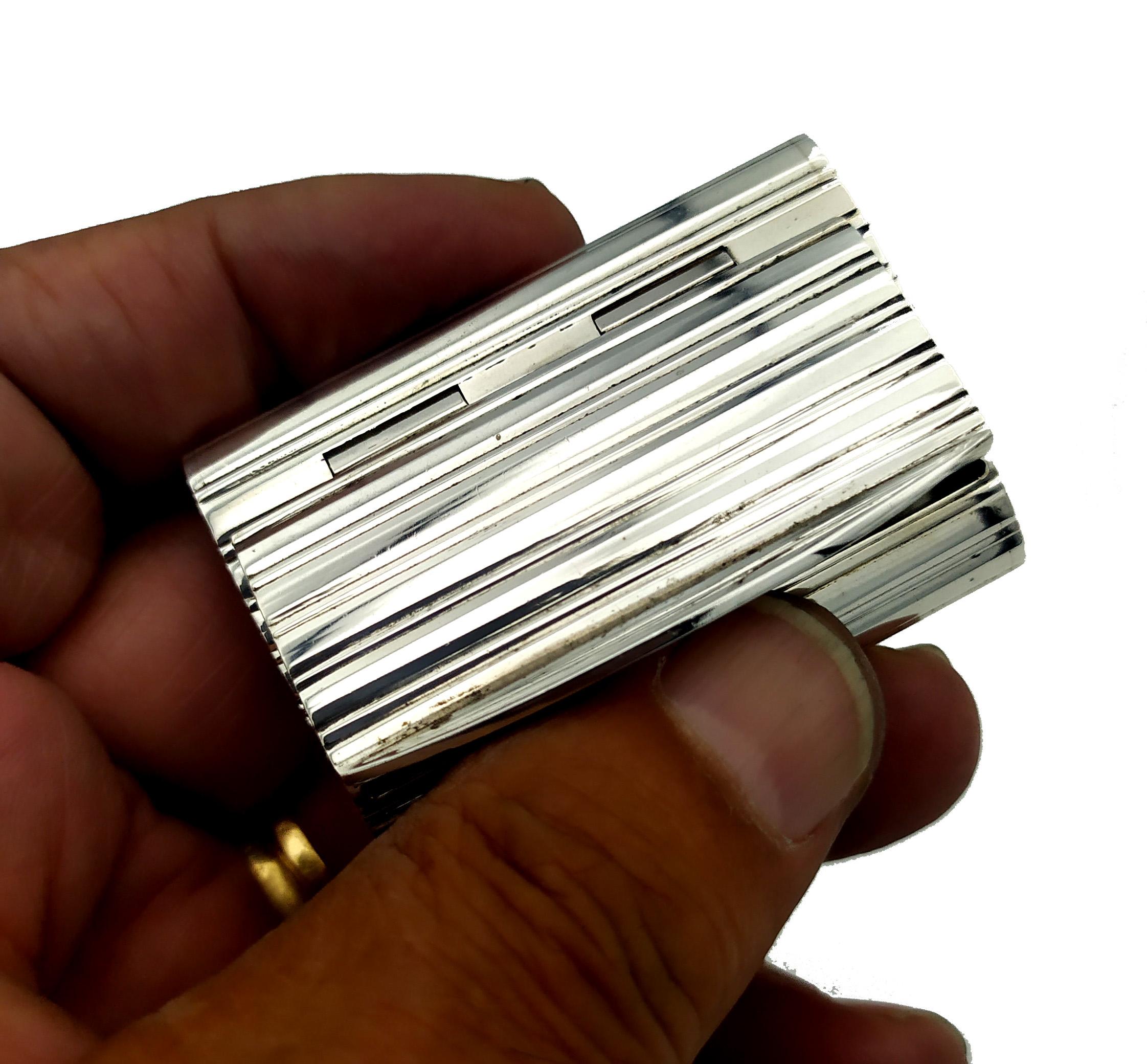 Pastillero Salimbeni Tapa Semi-Invisible Plata de Ley Natural en venta 3
