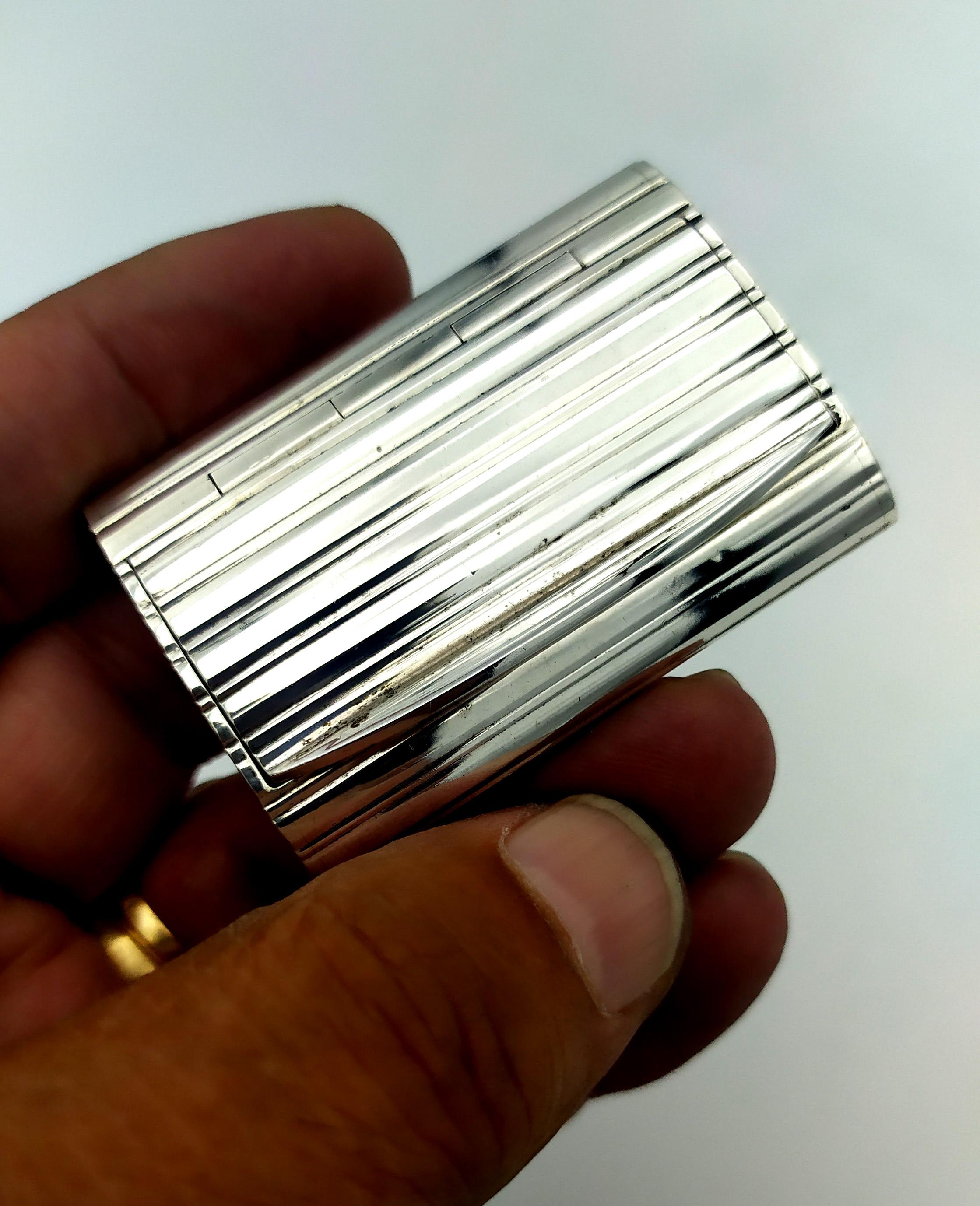 Pastillero Salimbeni Tapa Semi-Invisible Plata de Ley Natural en venta 4