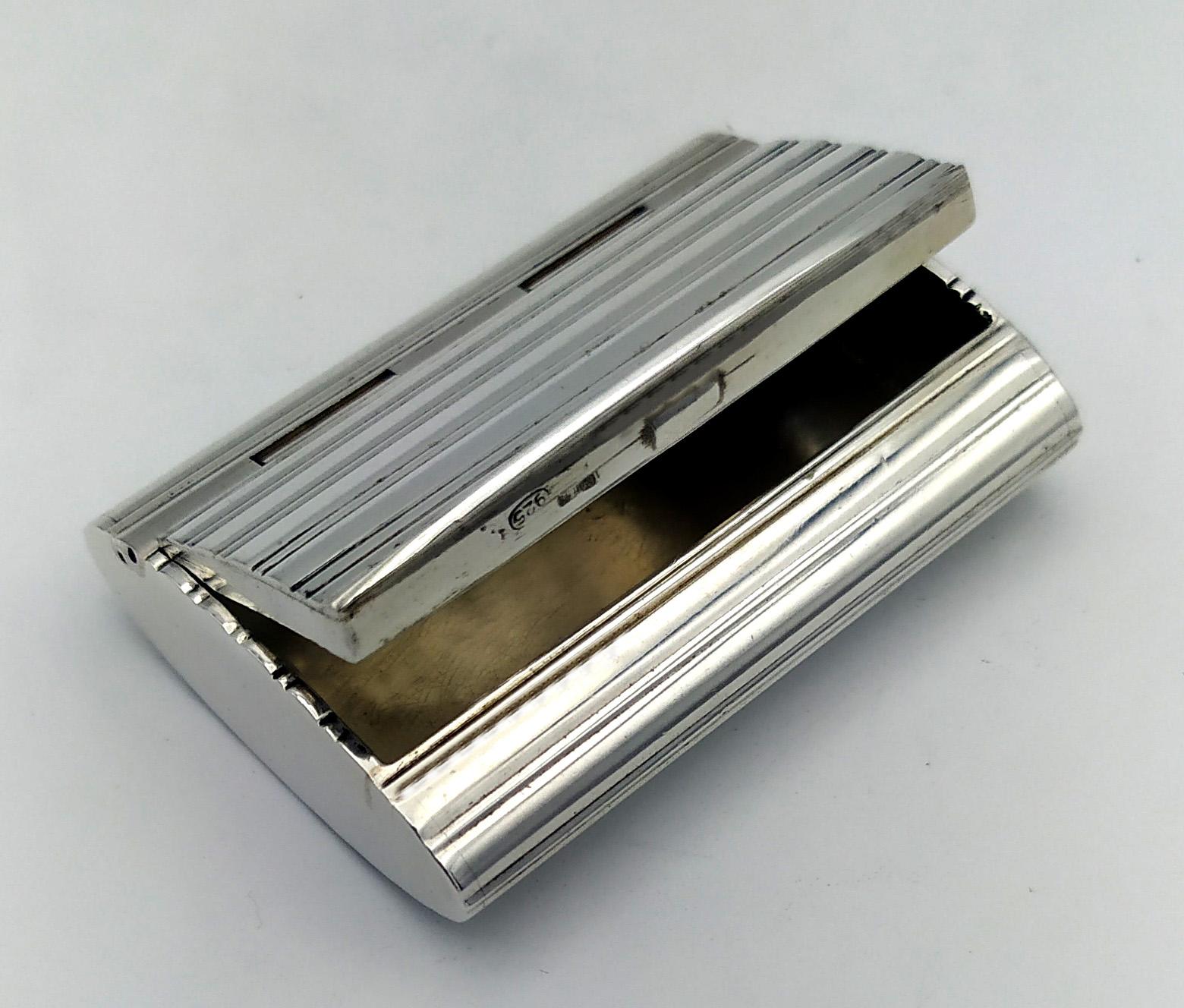 Pastillero Salimbeni Tapa Semi-Invisible Plata de Ley Natural en Excelente estado para la venta en Firenze, FI