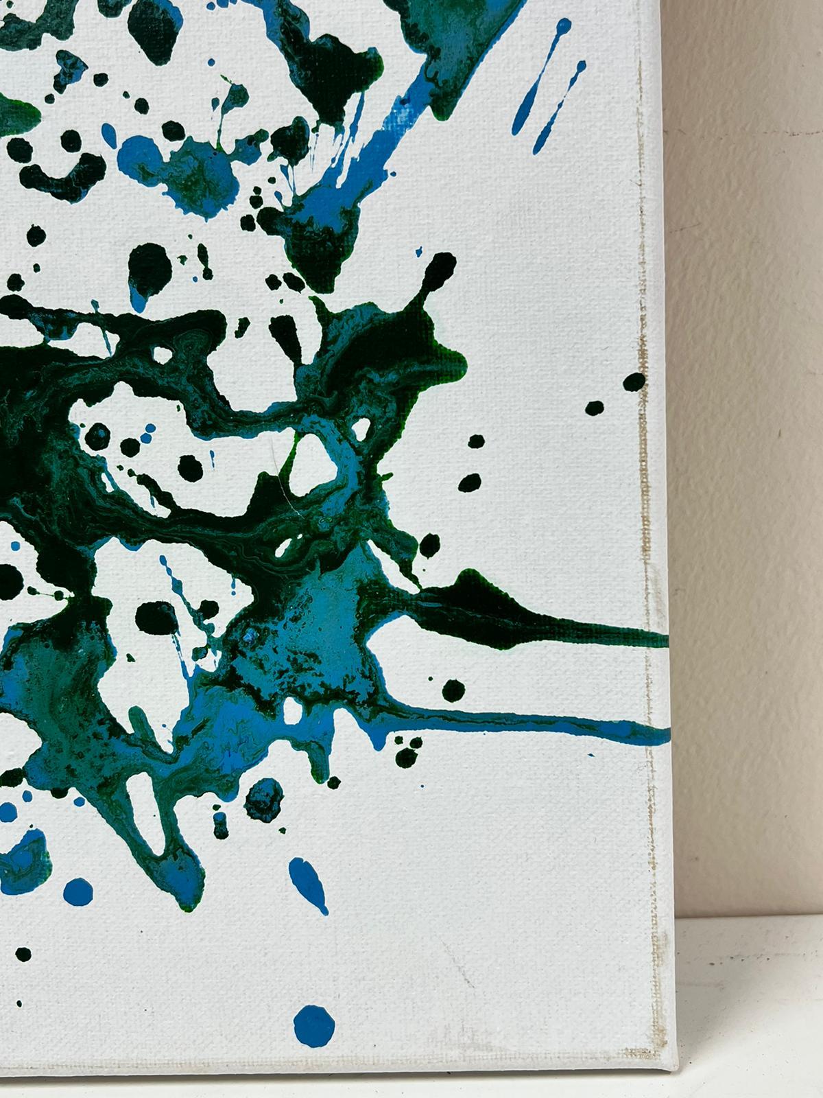 Abstract British Contemporary Splash Painting Green and Blue on White For Sale 4