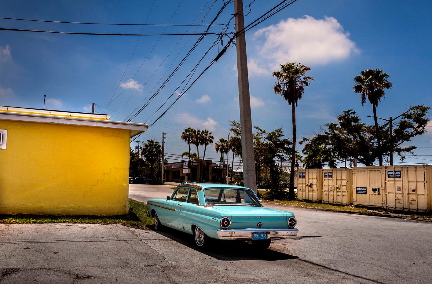 Leica (Key West), Sally Davies
