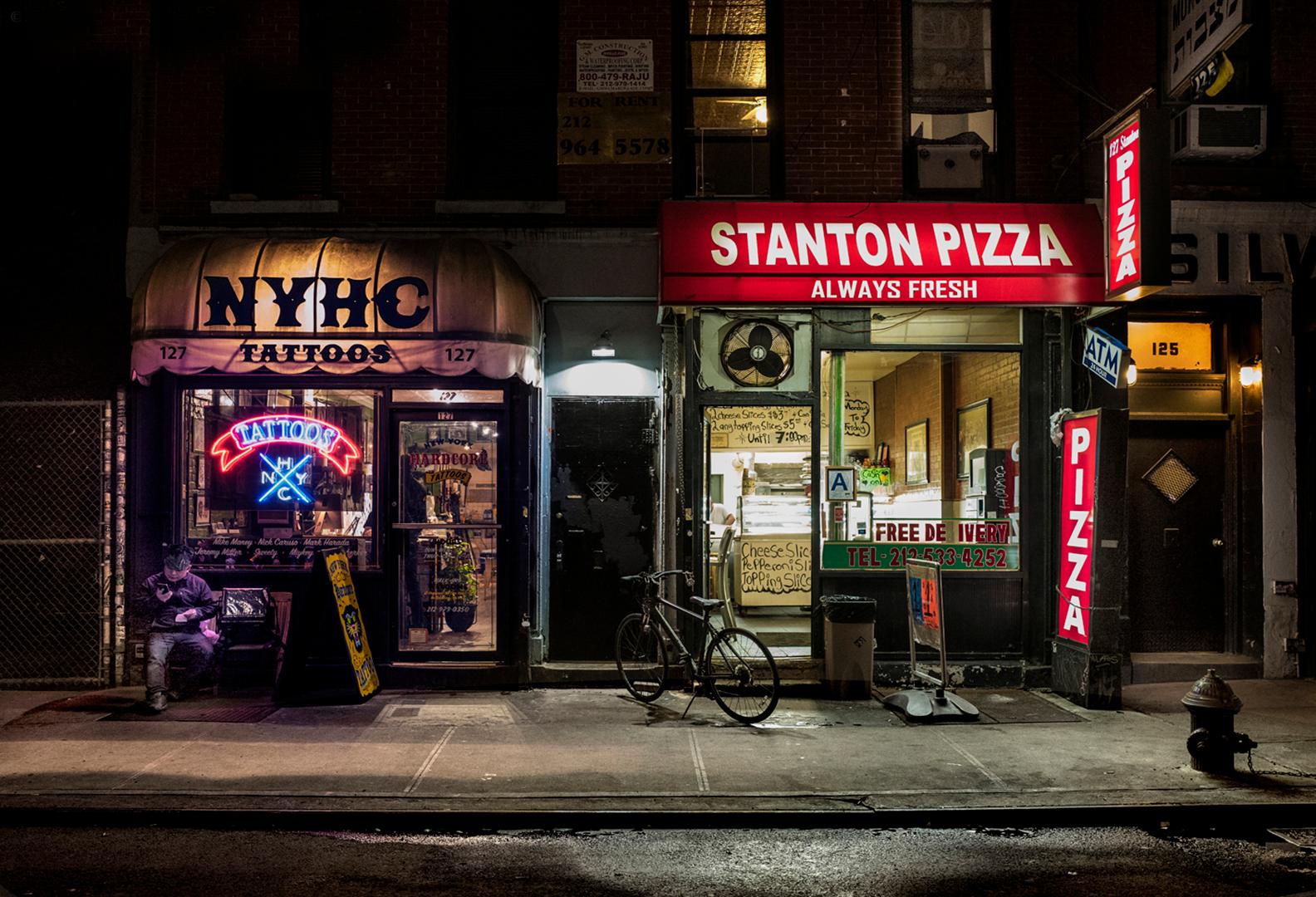 Artist: Sally Davies (1956)
Title: Stanton Pizza (New York City)
Year: 2022
Medium: Inkjet print on archival paper
Edition: 12, plus proofs
Size: 17 x 22 inches
Condition: Excellent
Inscription: Signed, dated, titled by the artist
Notes: This