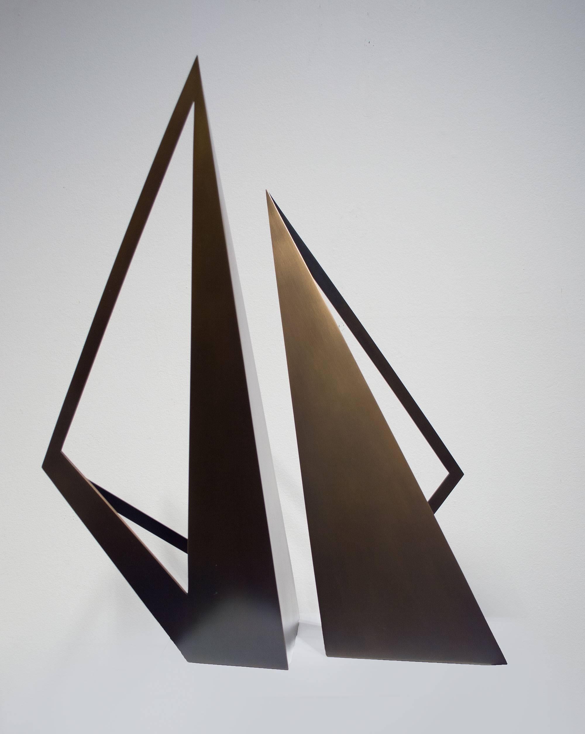 Sky Passages (Gold), Abstract Sculpture, von Sally Hepler