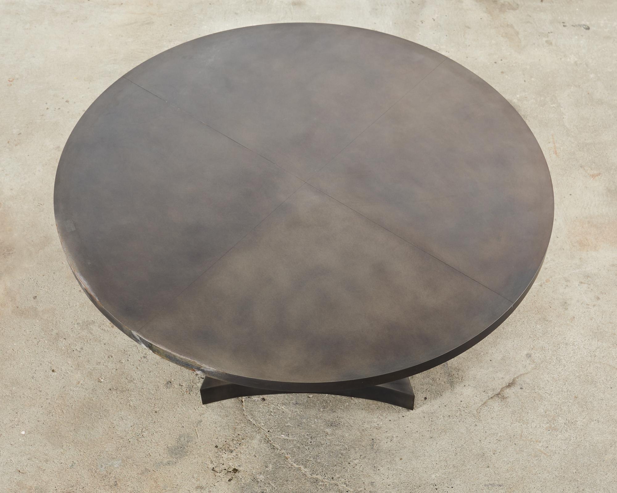 American Sally Sirkin Lewis Round Iron Pedestal Dining Center Table  For Sale