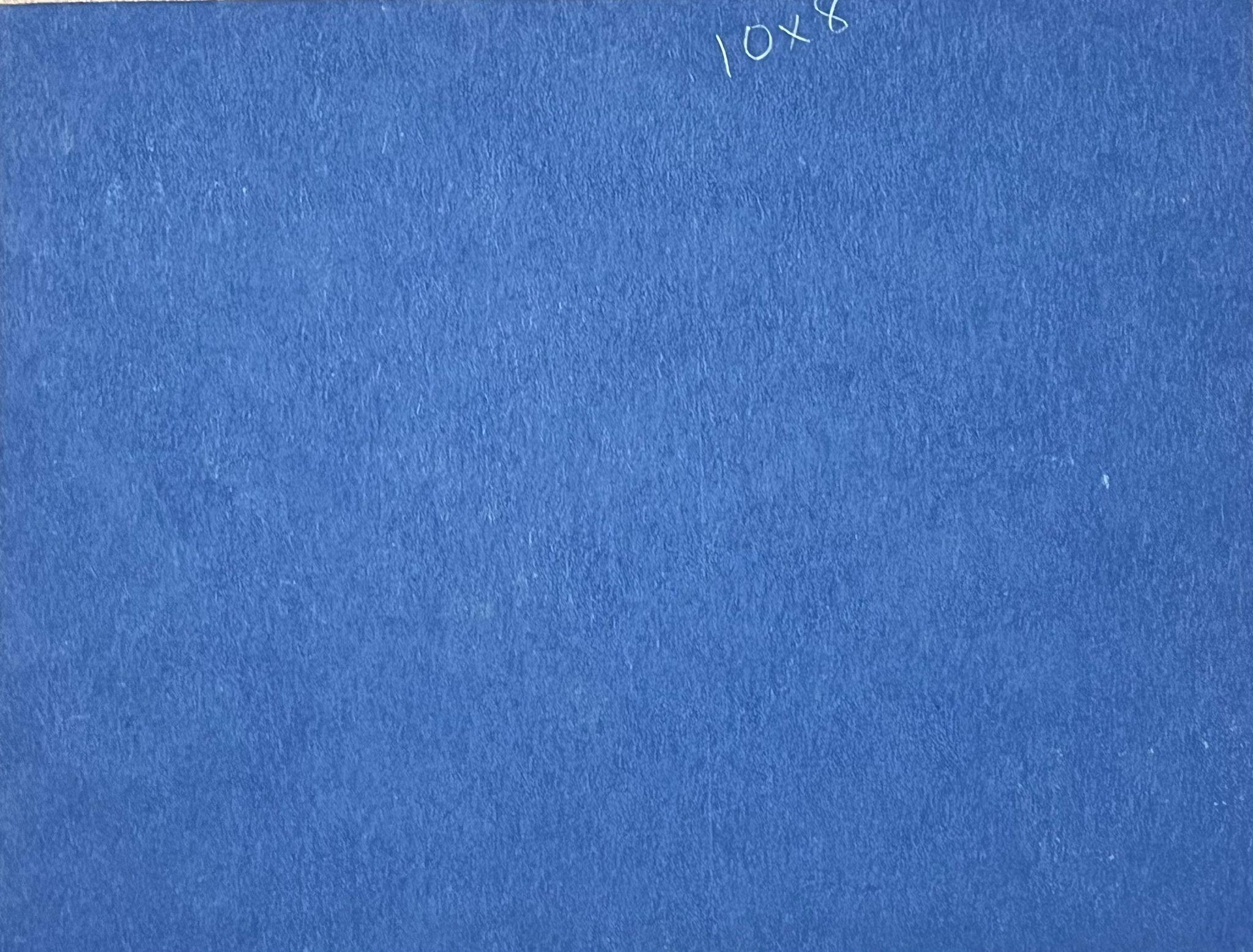 Quadro originale modernista britannico contemporaneo Figura seduta su conchiglia - Abstract Painting Blu di Sally Vaughan