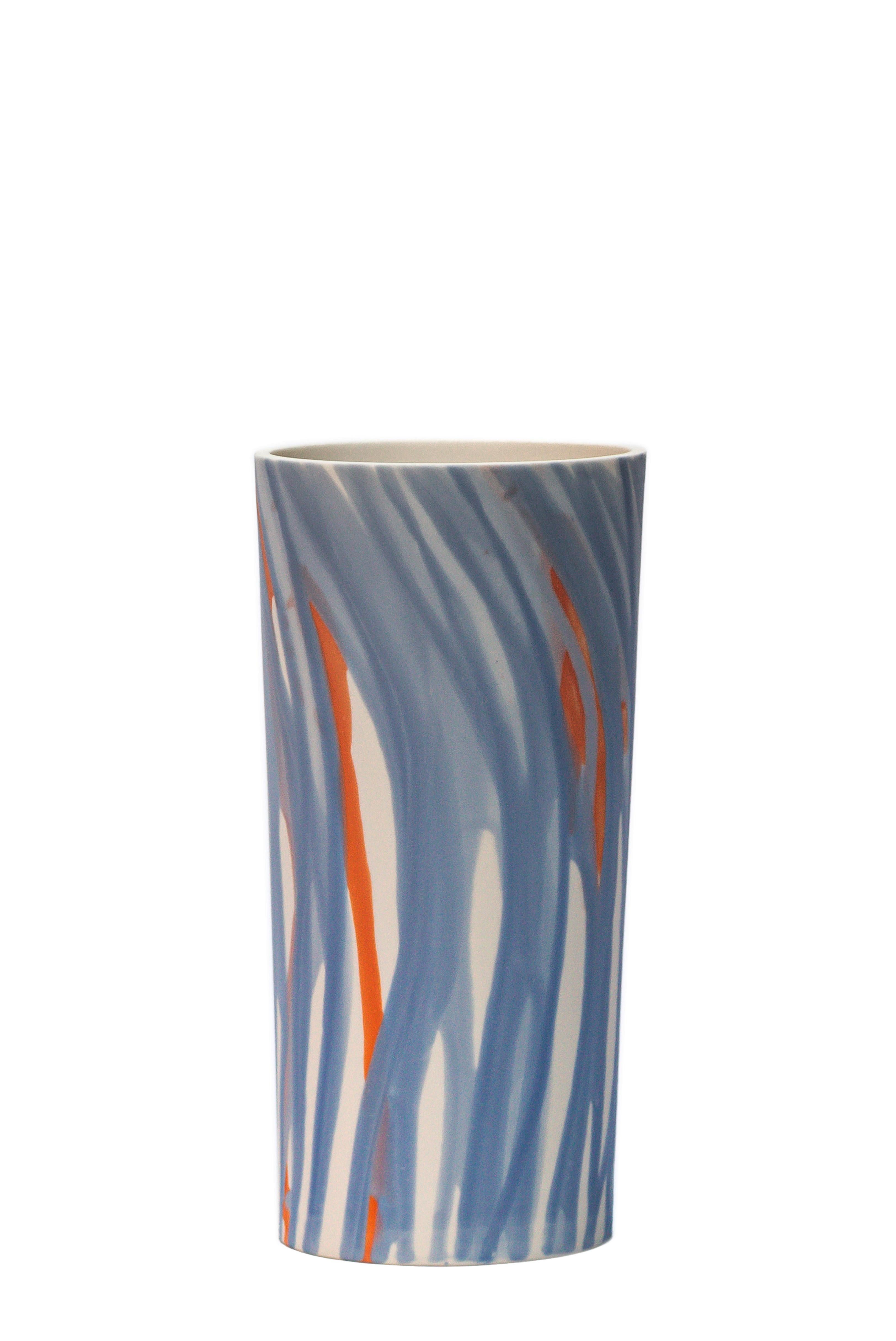 “Salmon and Sky”, 2021 Porcelain vase by Eugenio Michelini - Parianware, dripping stained slips, satin with diamond pads. Size = 10 x 20 cm h
Unique piece handmade - 2 firings

The focus of Eugenio Michelini (Italy, 1970) interest lies in the