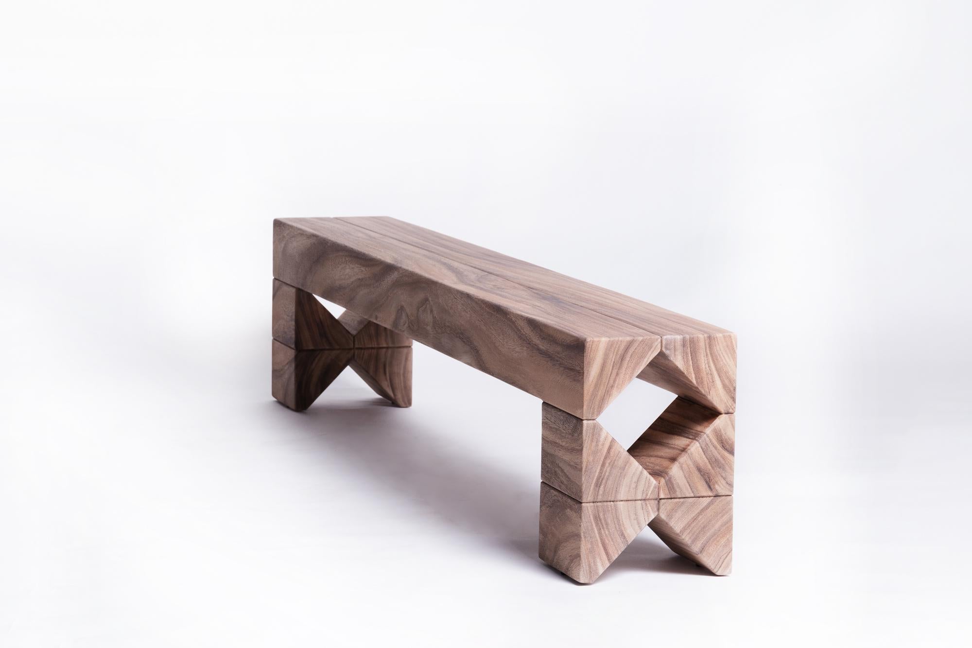 Salmon Bench, Natural Light Monkey Pod Wood In New Condition For Sale In Chiangmai, TH