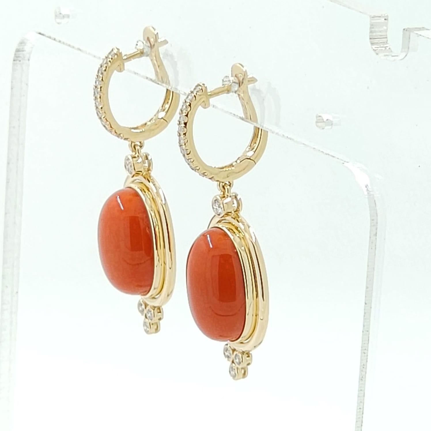 Contemporary Salmon Color Coral Drop Earring in 14K Yellow Gold For Sale