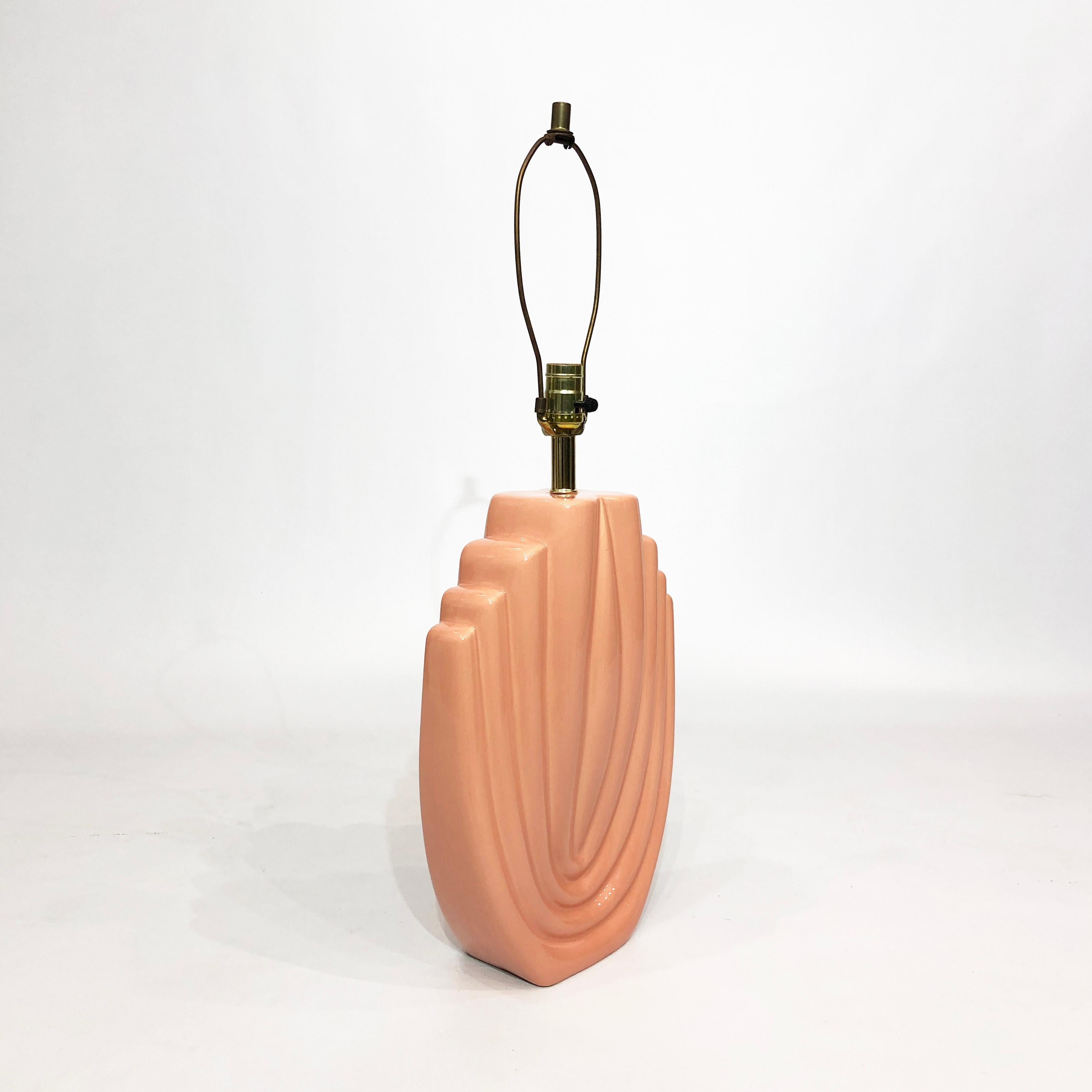 Salmon Pink Ceramic Table Lamp 1970s Art Deco Style Hollywood Regency Pastel For Sale 1