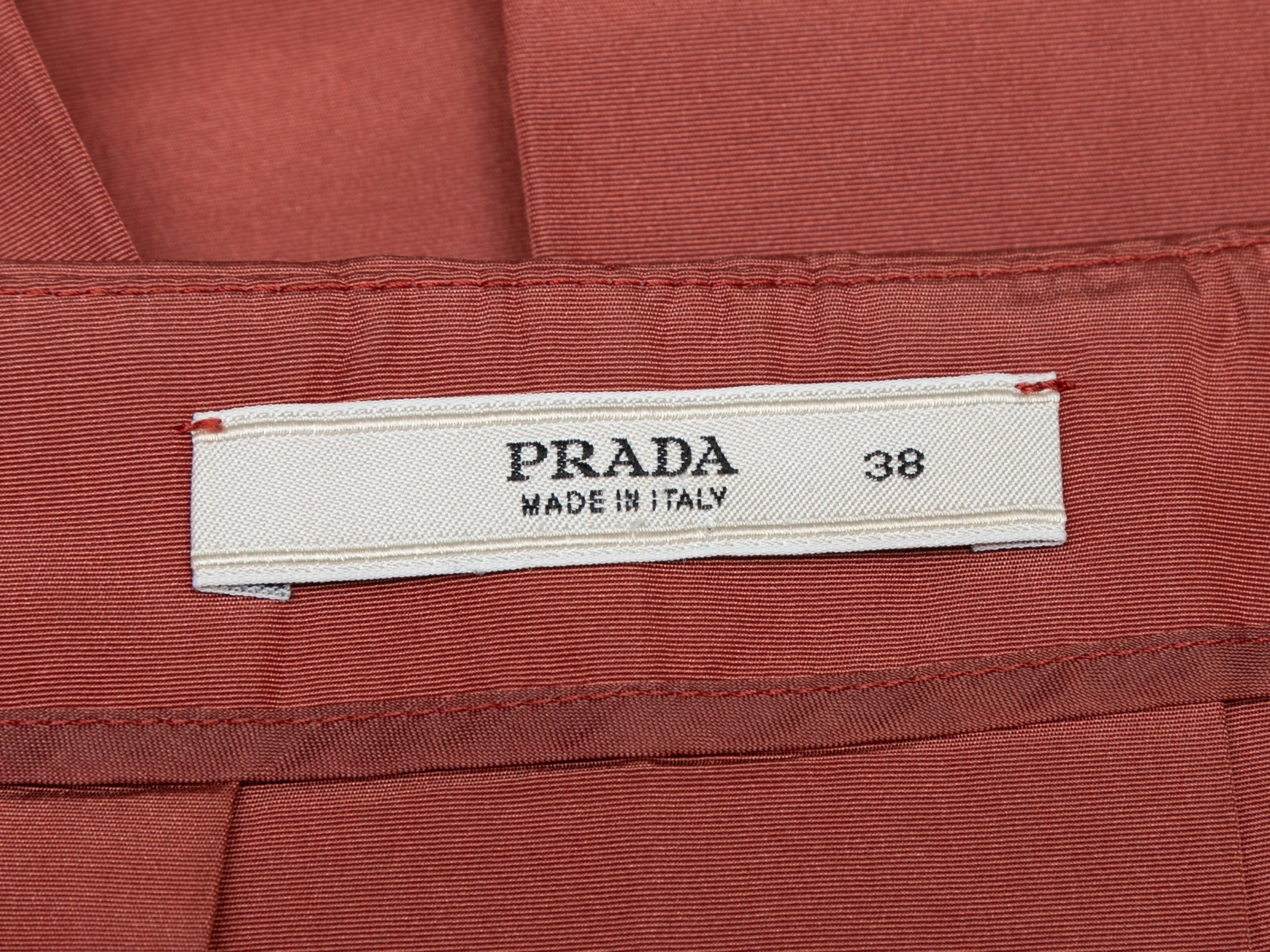 Salmon Prada Silk Pleated Skirt Size IT 38 For Sale 1