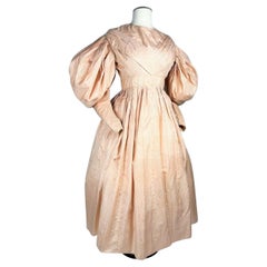 Antique Salmon silk moire dinner dress with large Mutton sleeves - France Circa 1835